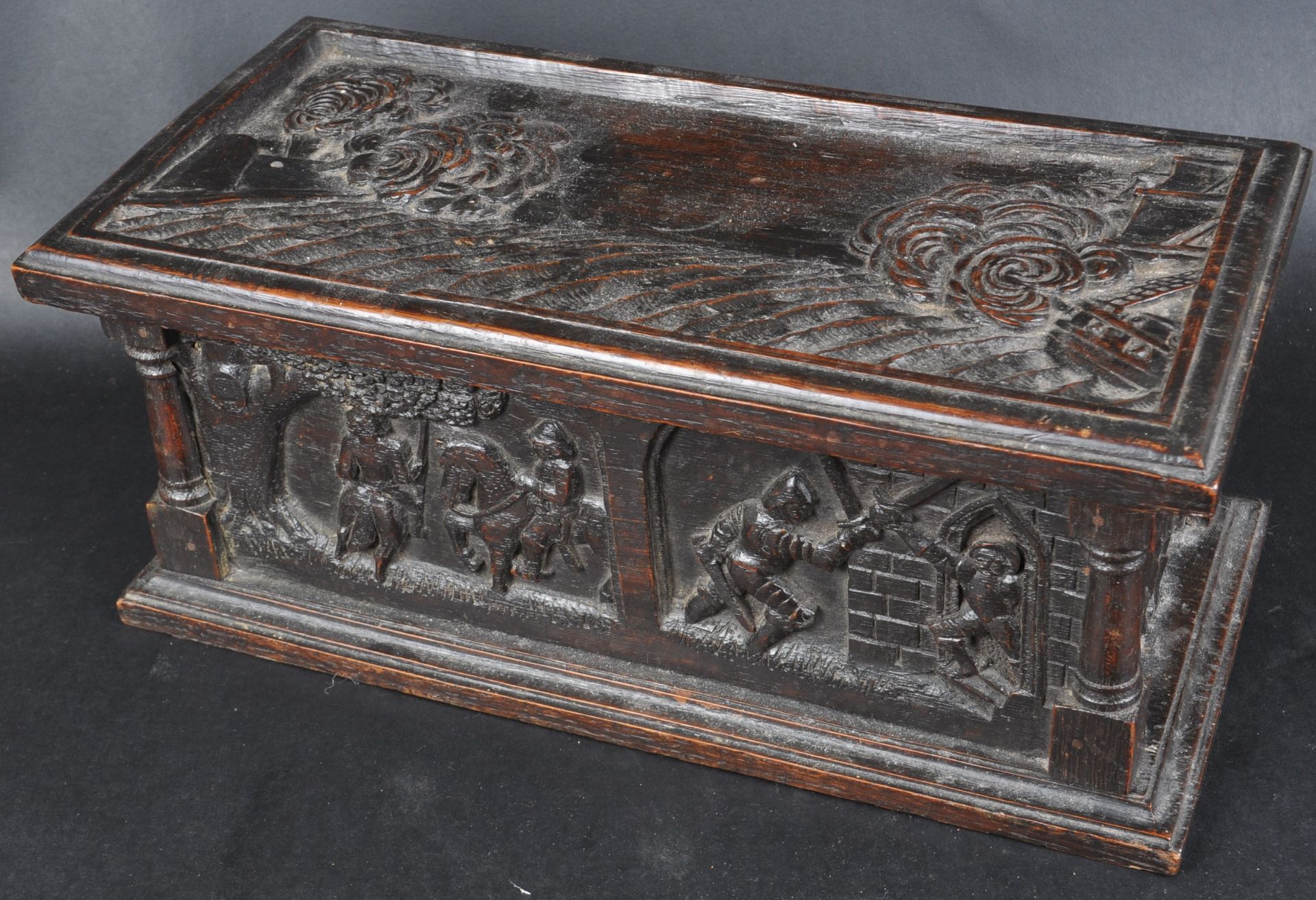 19TH CENTURY CARVED OAK MINATURE COFFER - Image 2 of 6