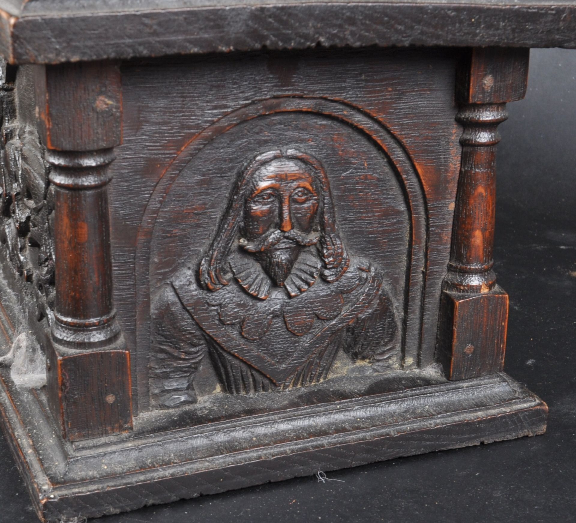 19TH CENTURY CARVED OAK MINATURE COFFER - Image 6 of 6