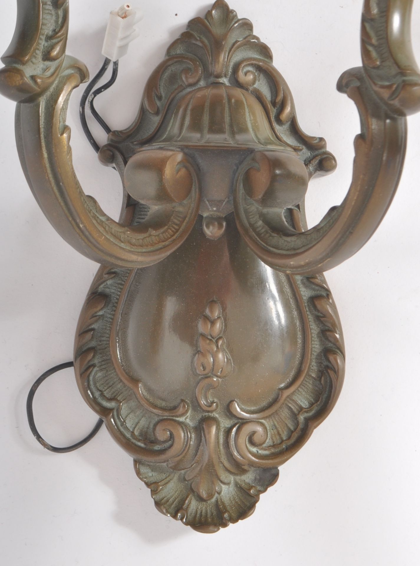 MATCHING SET OF THREE DUAL ARM WALL LIGHT SCONCES - Image 2 of 5