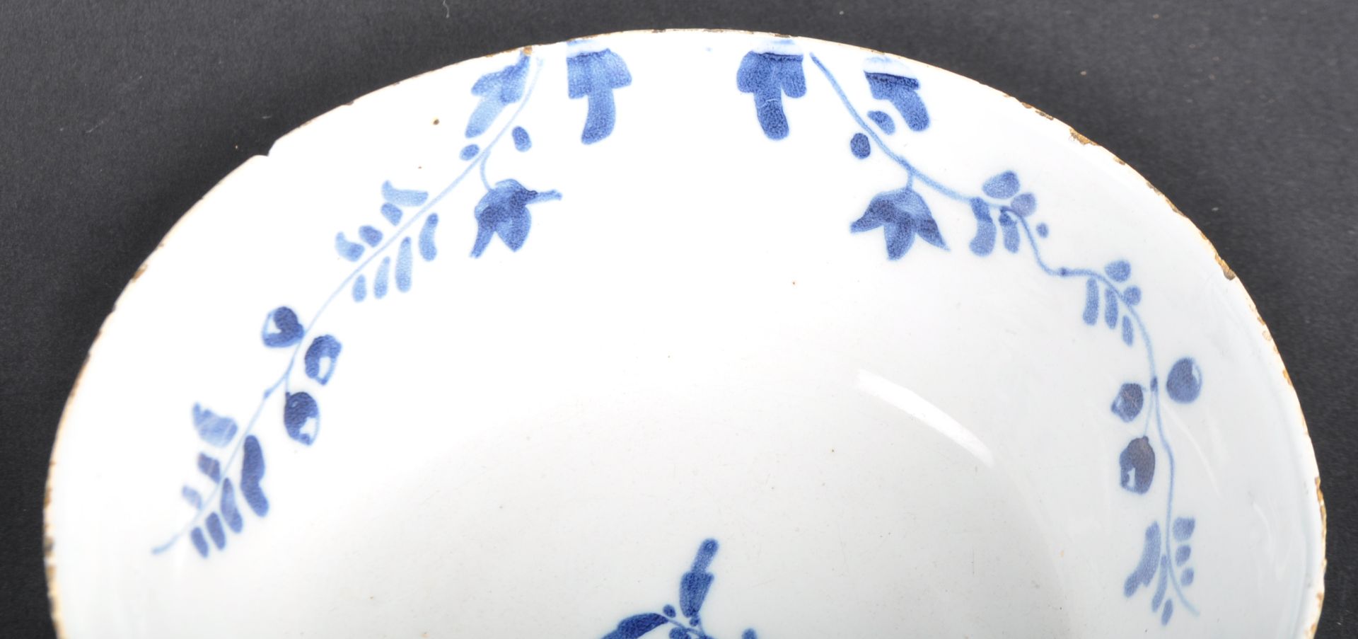 18TH CENTURY ENGLISH BRISTOL DELFT BOWL - Image 3 of 6