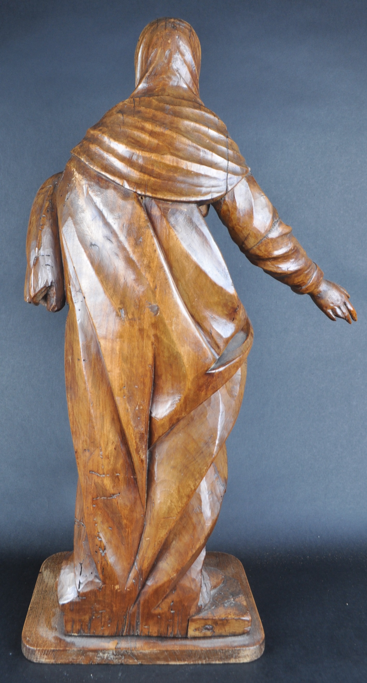 18TH CENTURY CARVED RELIGIOUS STATUE OF VIRGIN MARY - Image 5 of 6