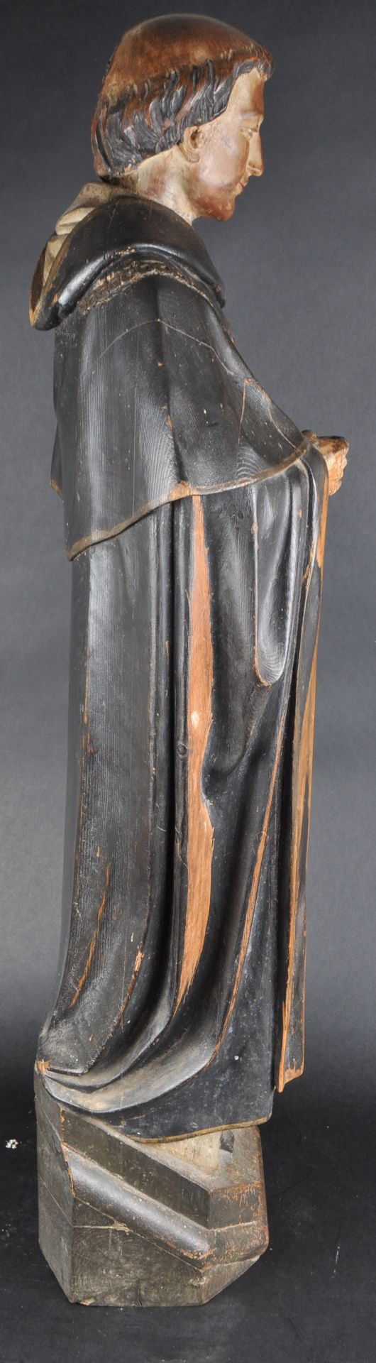 19TH CENTURY PINE CARVED CLERGYMAN - Image 7 of 7