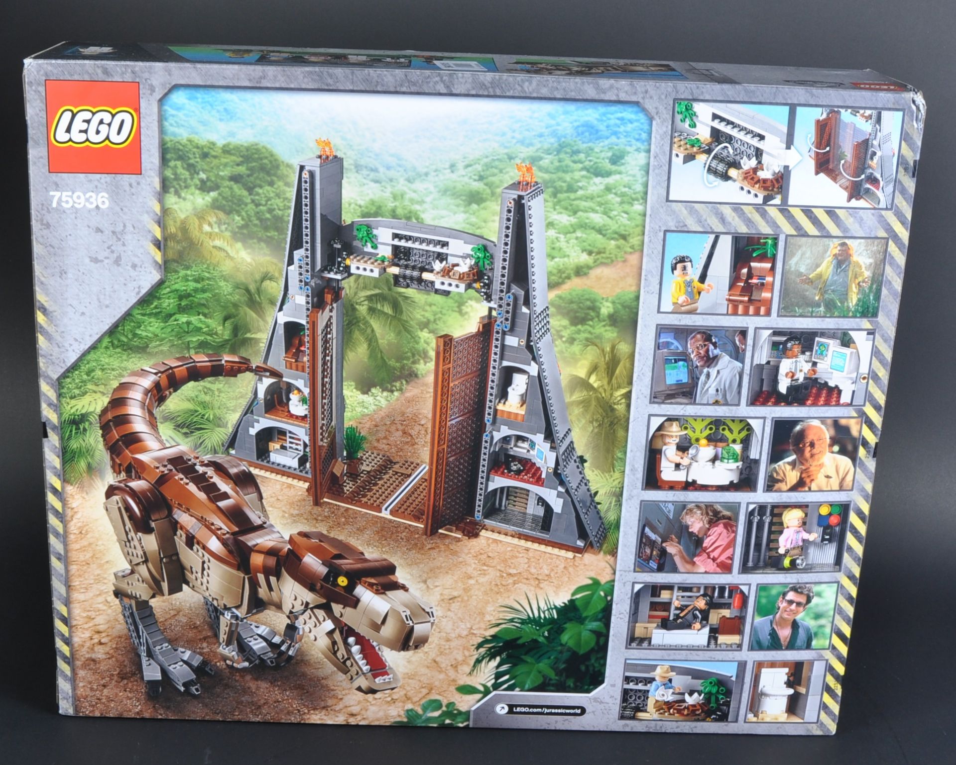 LEGO SET - JURASSIC PARK - 75936 - T. REX RAMPAGE - Image 2 of 4