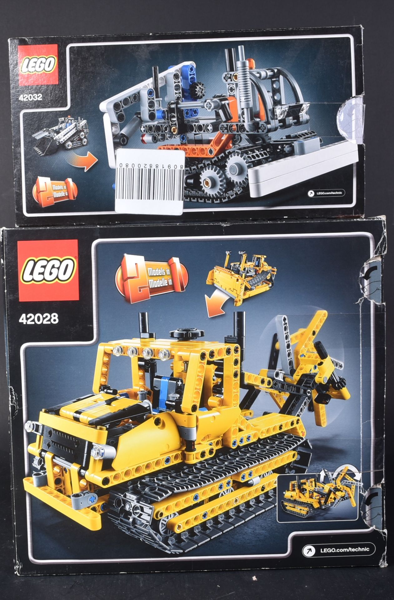 LEGO SETS - TECHNIC - 42028 - BULLDOZER AND COMPACT TRACKED LOADER - Image 2 of 3