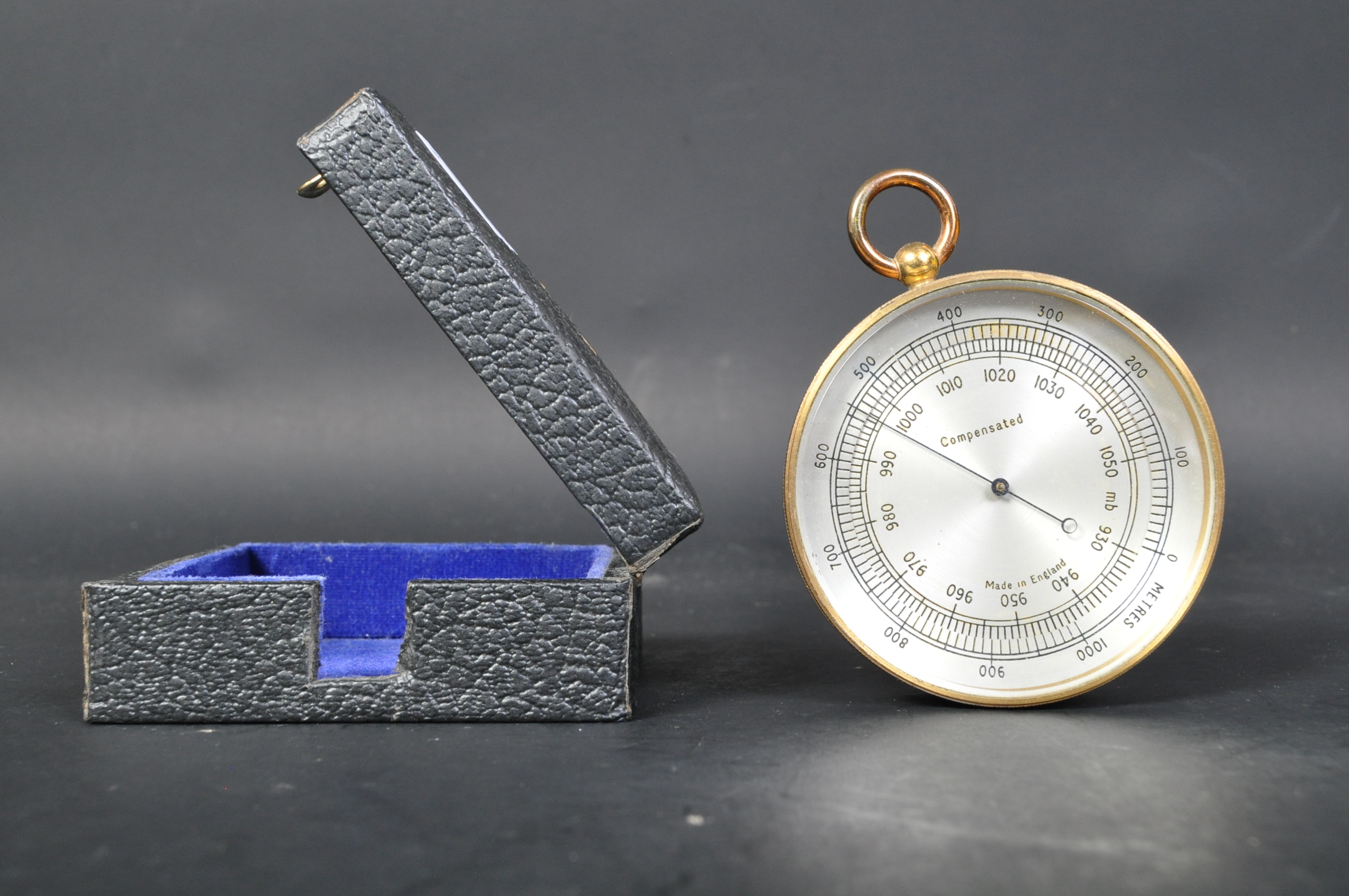 EARLY 20TH CENTURY GPO COMPENSATED POCKET BAROMETER - Bild 4 aus 5