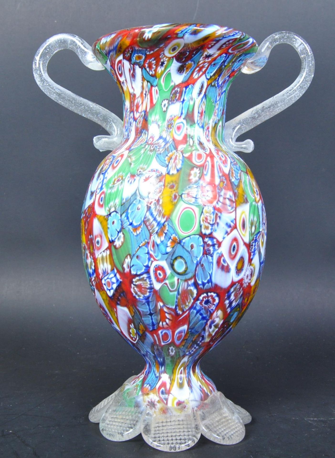 MID CENTURY MILLEFIORI GLASS VASE - Image 2 of 6