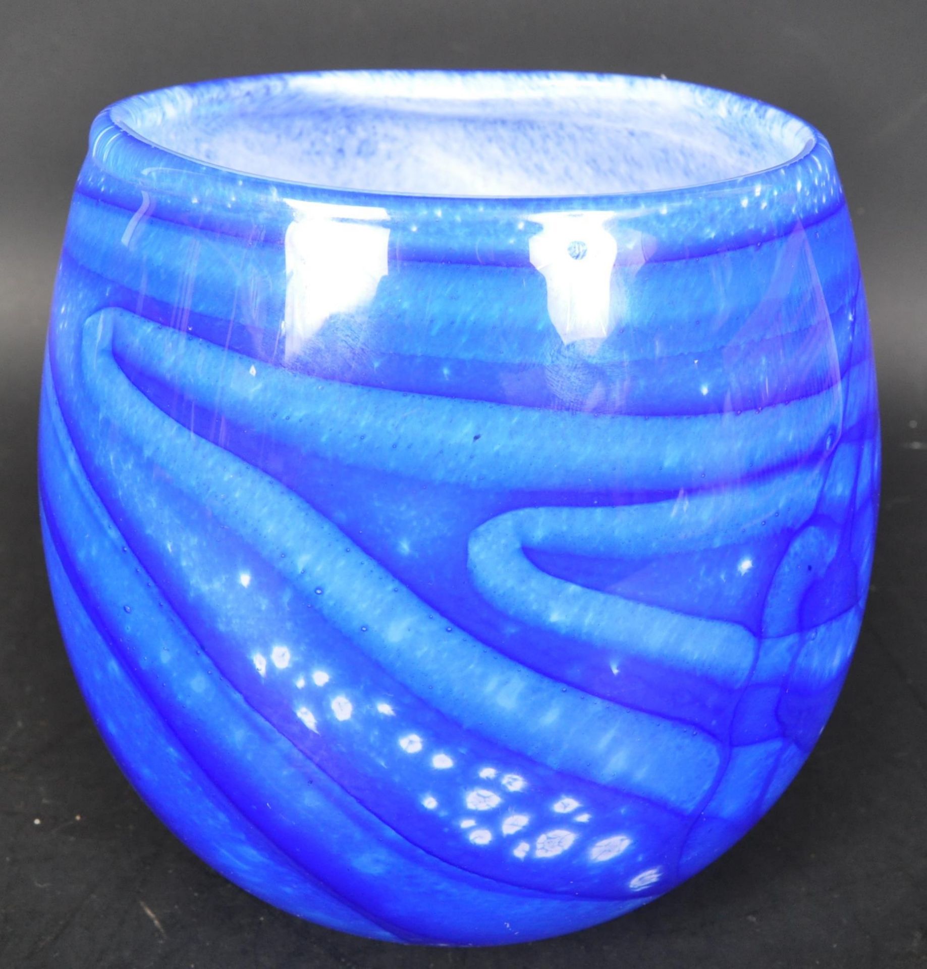 VINTAGE SIGNED STUDIO ART GLASS VASE