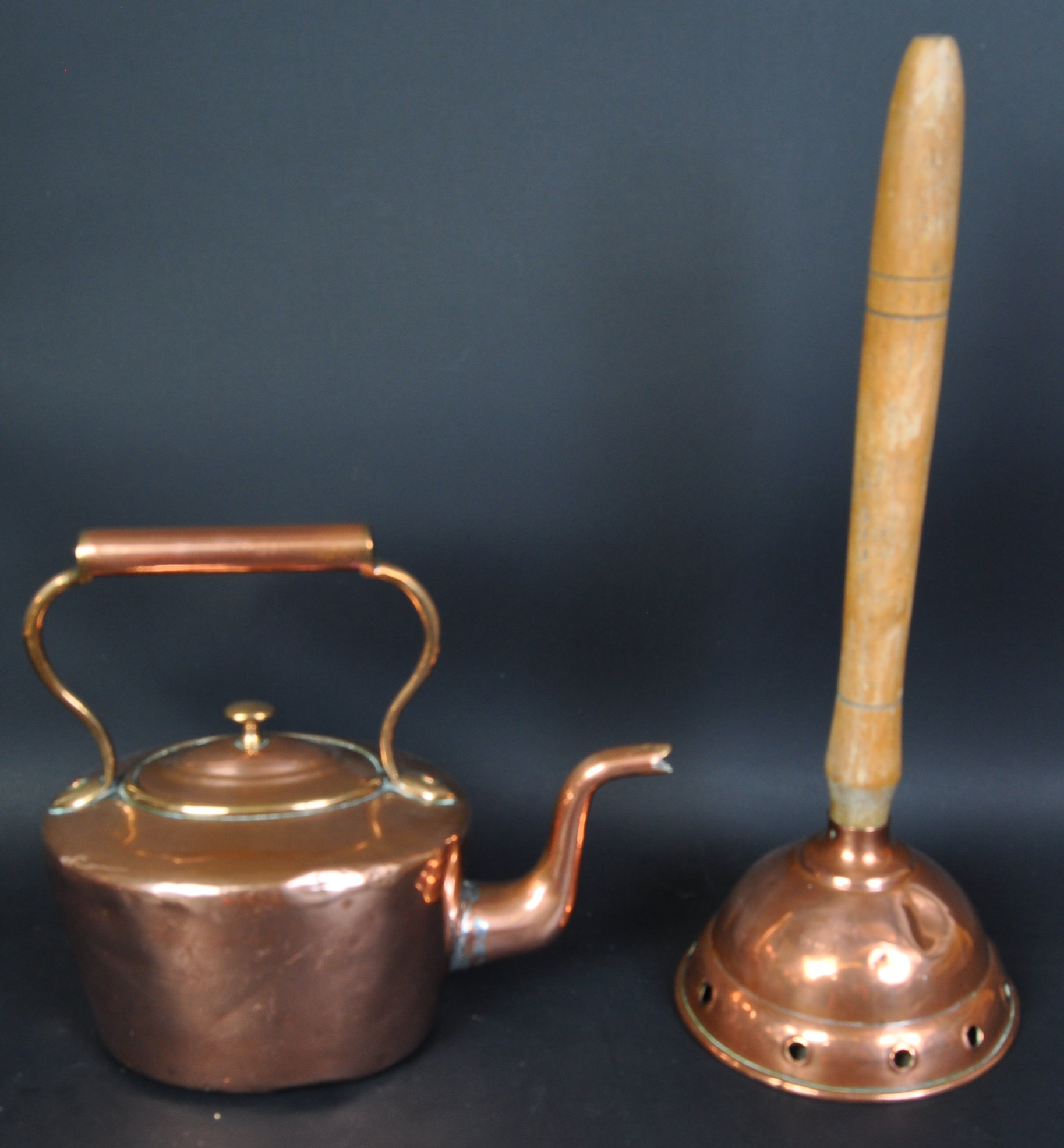 ASSORTMENT OF 20TH CENTURY COPPER & BRASS ITEMS - Image 4 of 5
