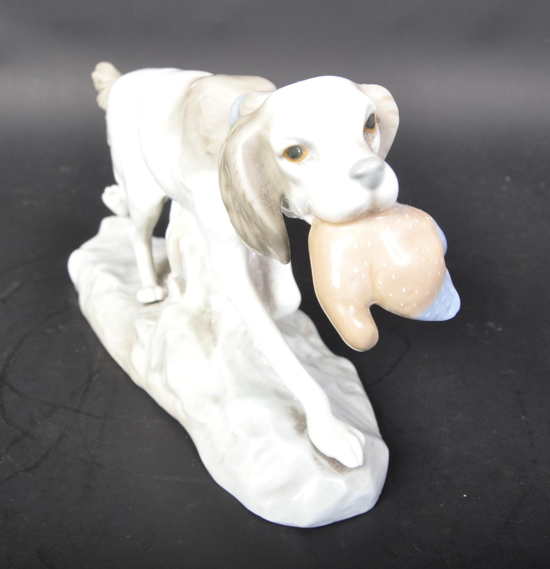 LLADRO HAND MADE SPANISH PORCELAIN - SPANIEL HUNTING DOG - Image 4 of 4