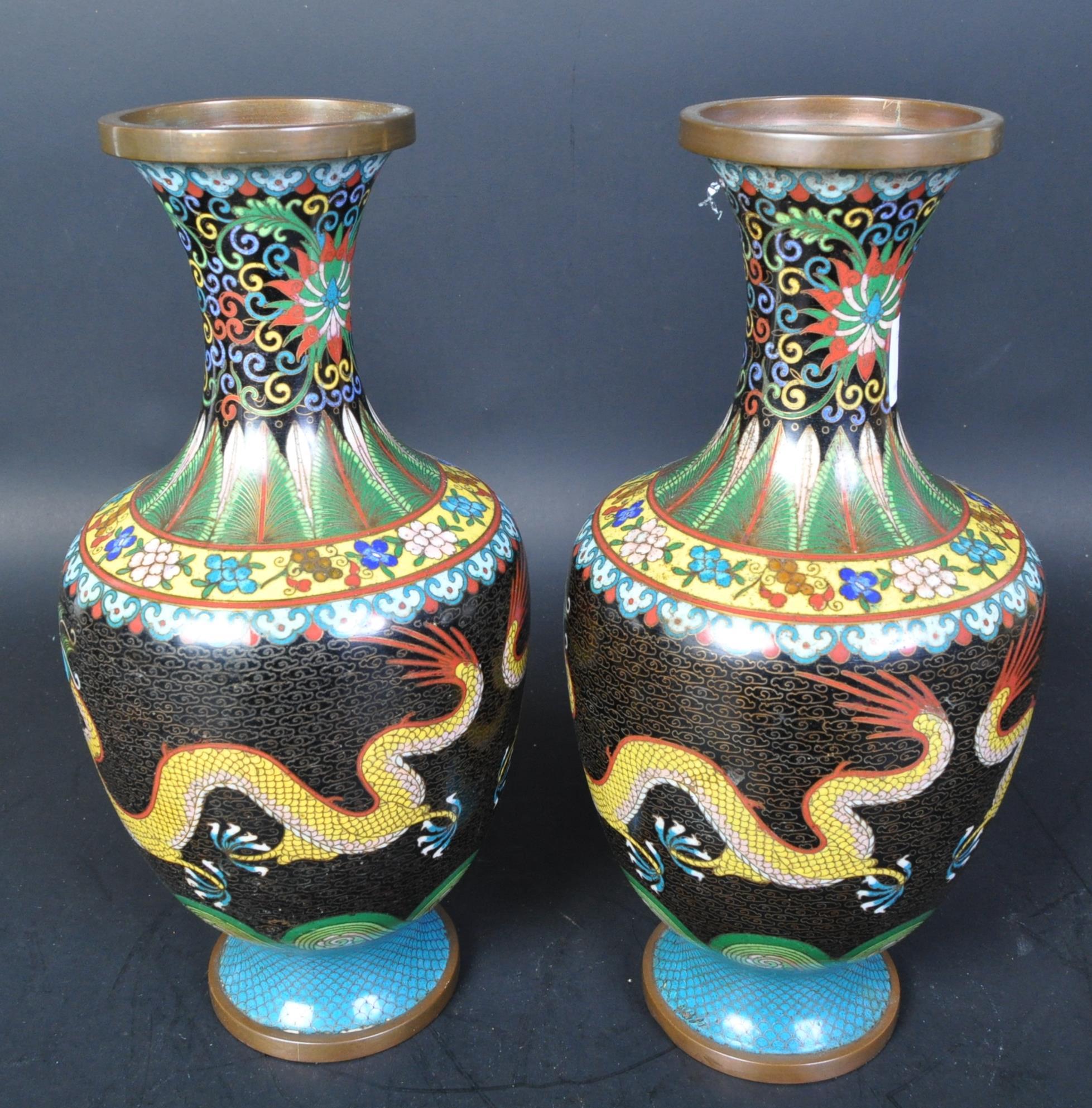 PAIR OF 1920S CHINESE CLOISONNE ENAMEL VASES - Image 4 of 5
