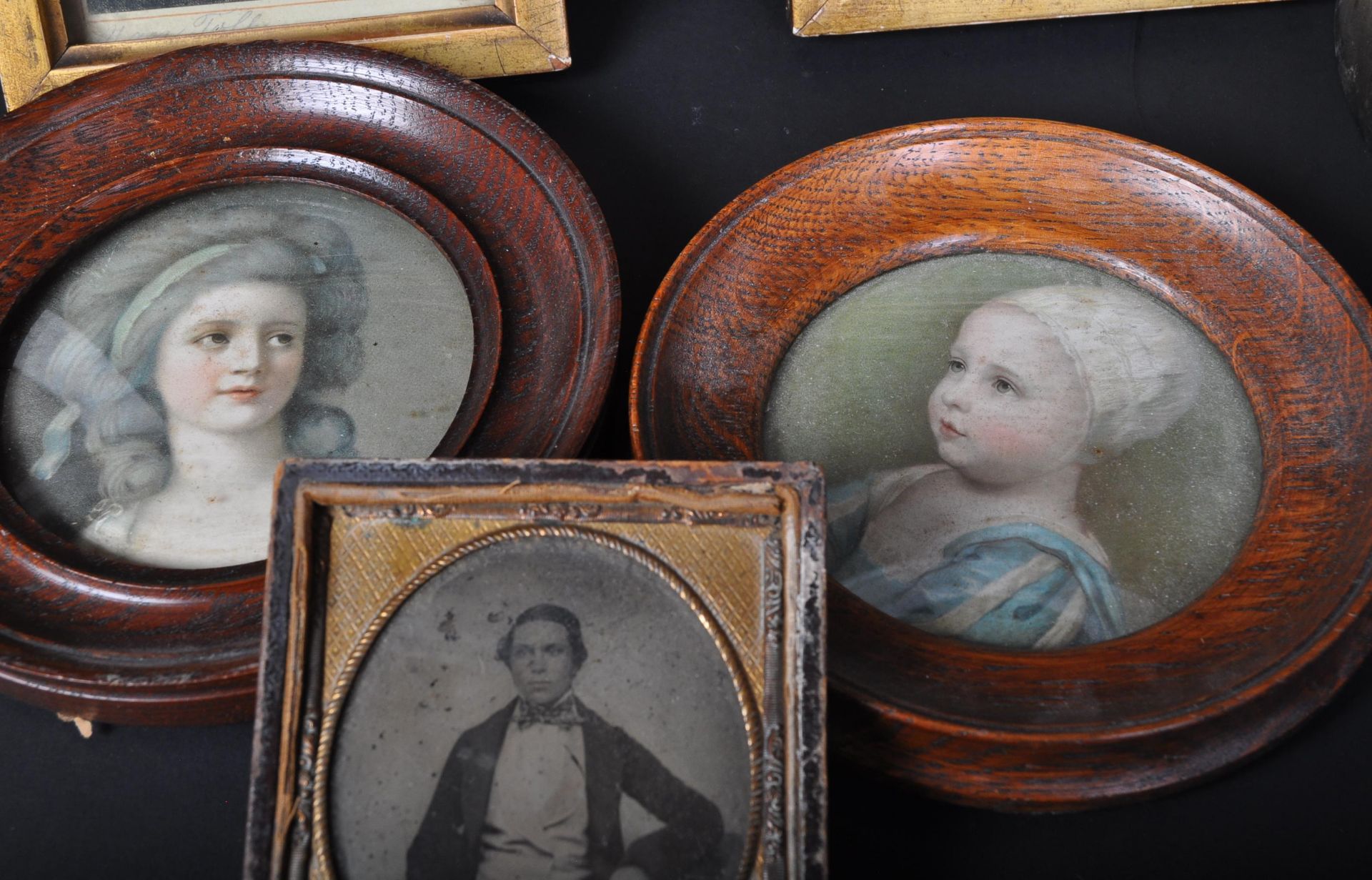 19TH CENTURY PORTRAIT DAGUERREOTYPE & ETCHINGS - Bild 2 aus 5