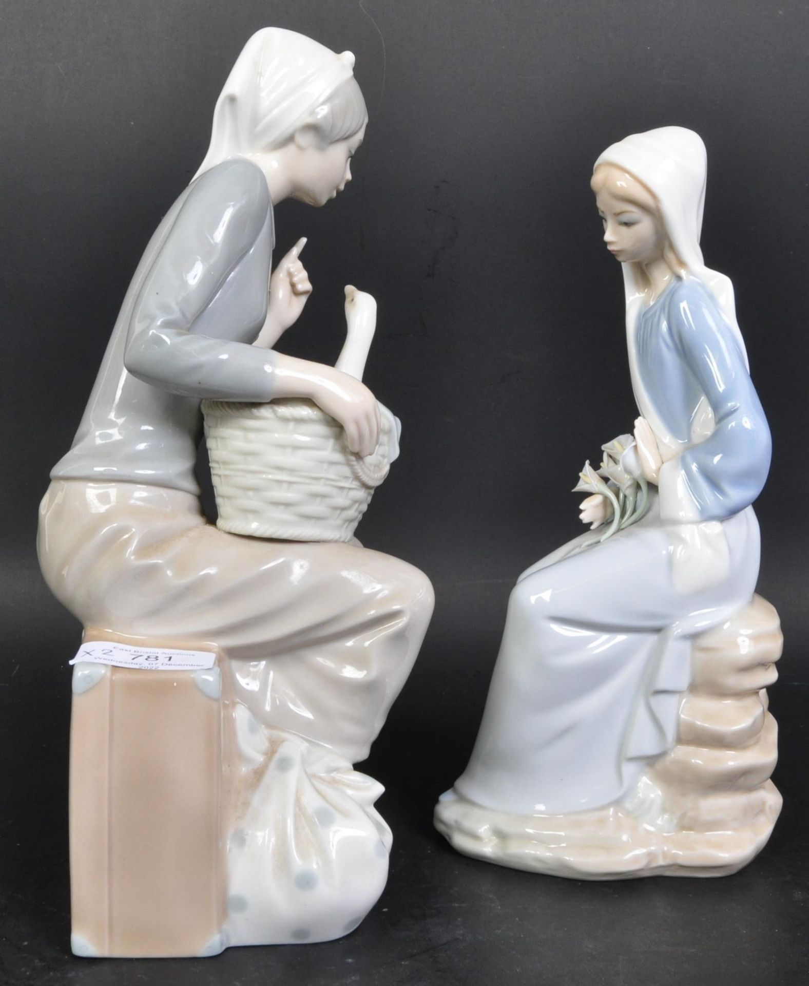 LLADRO & NAO SPANISH PORCELAIN FIGURES - Image 2 of 4