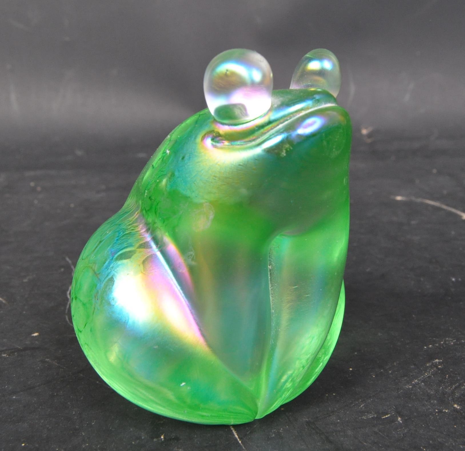 JOHN DITCHFIELD FOR GLASFORM IRIDESCENT GLASS PAPERWEIGHT