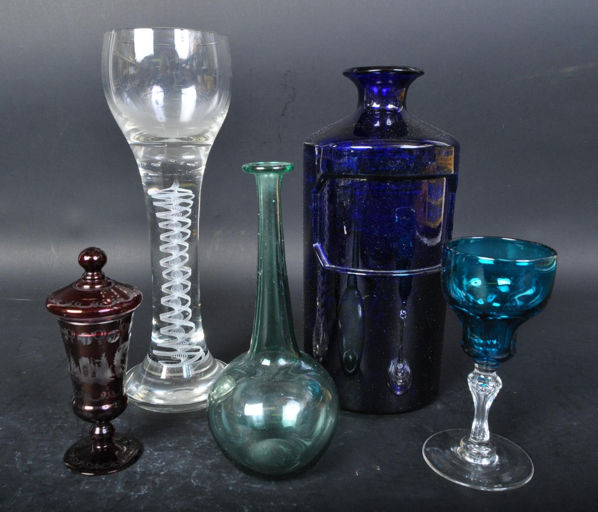 COLLECTION OF VICTORIAN & LATER CUT & STUDIO ART GLASS