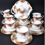 OLD COUNTRY ROSES - ROYAL ALBERT - ENGLISH TEA SERVICE