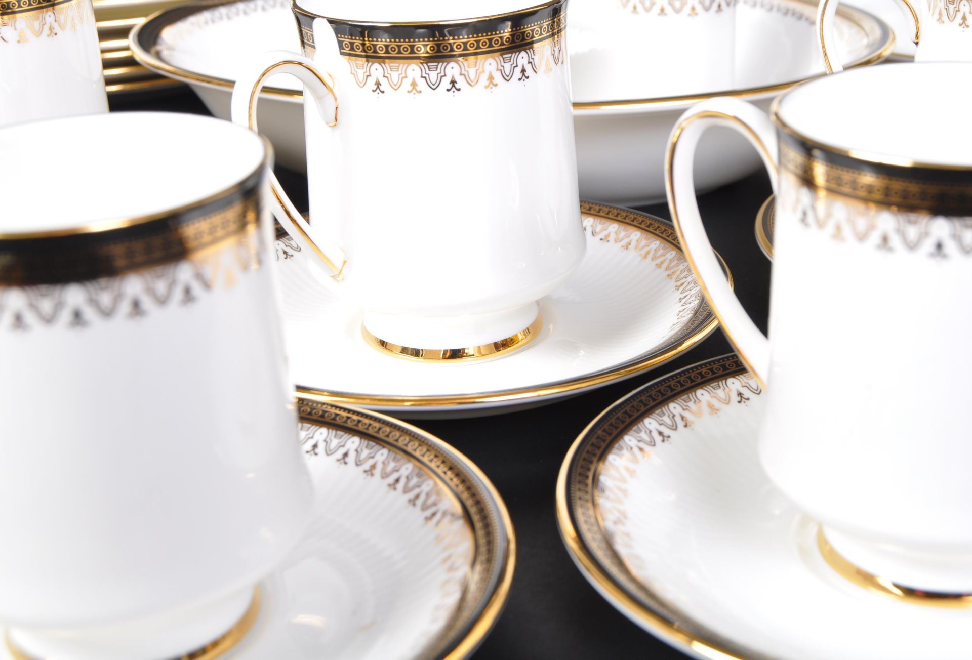 VINTAGE ROYAL ALBERT PARAGON 'CLARENCE' DINNER / COFFEE SET - Image 2 of 6