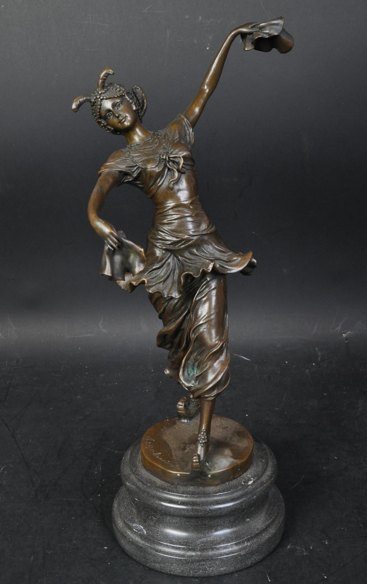 20TH CENTURY BRONZE SCULPTURE OF MOORISH LADY