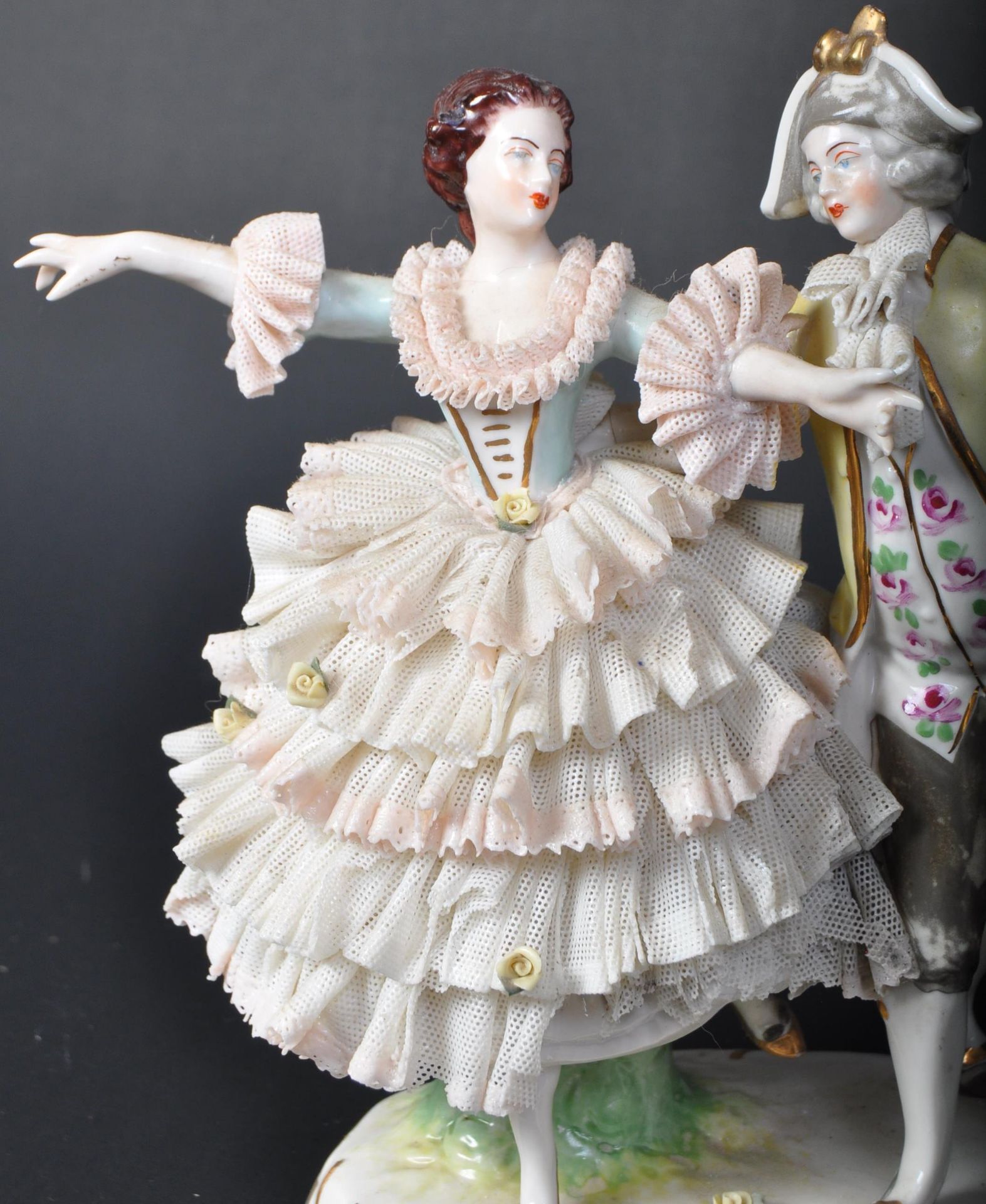 20TH CENTURY PORCELAIN FIGURINES - DRESDEN & NAO LLADRO - Image 2 of 7