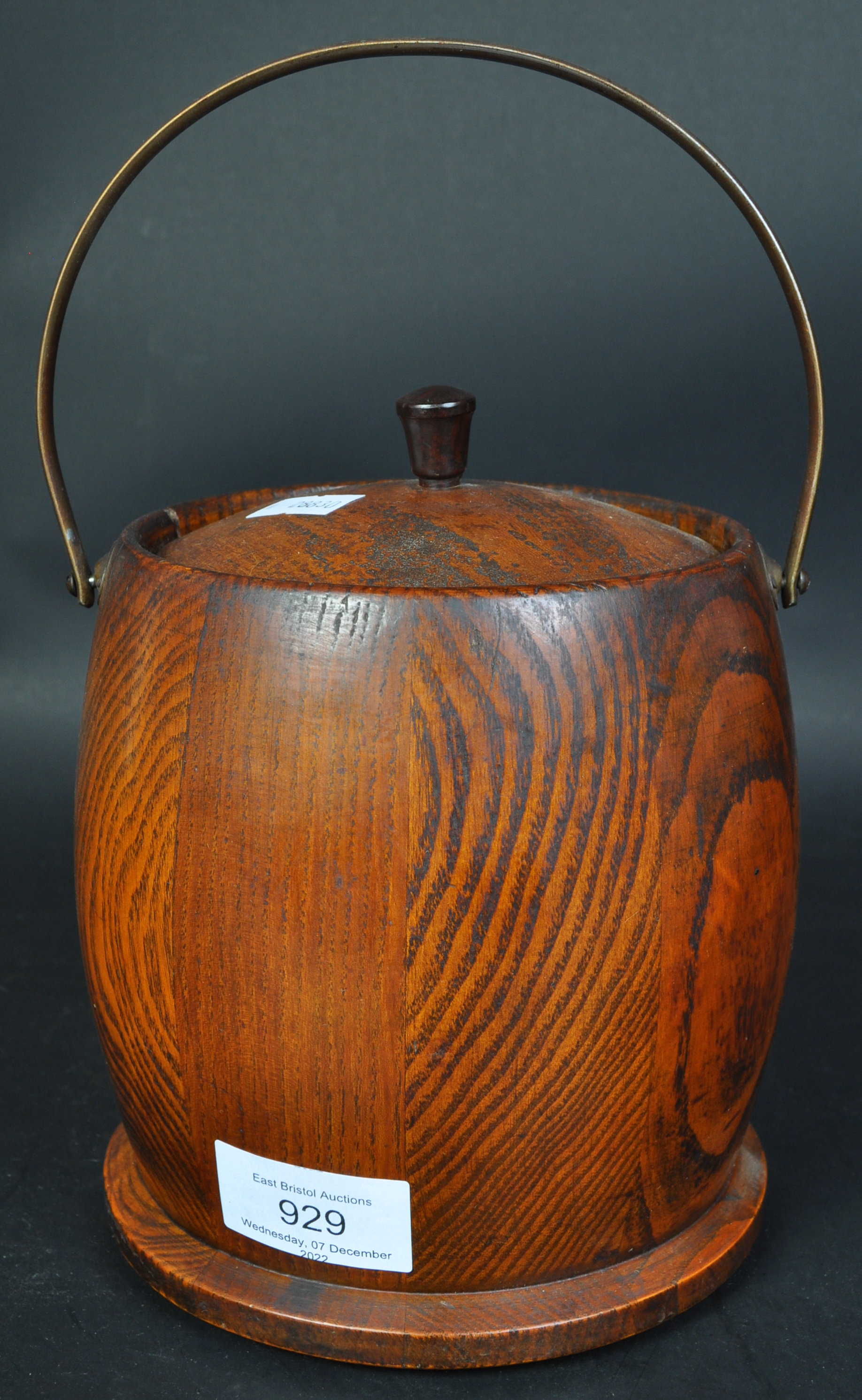 20TH CENTURY OAK BISCUIT BARREL