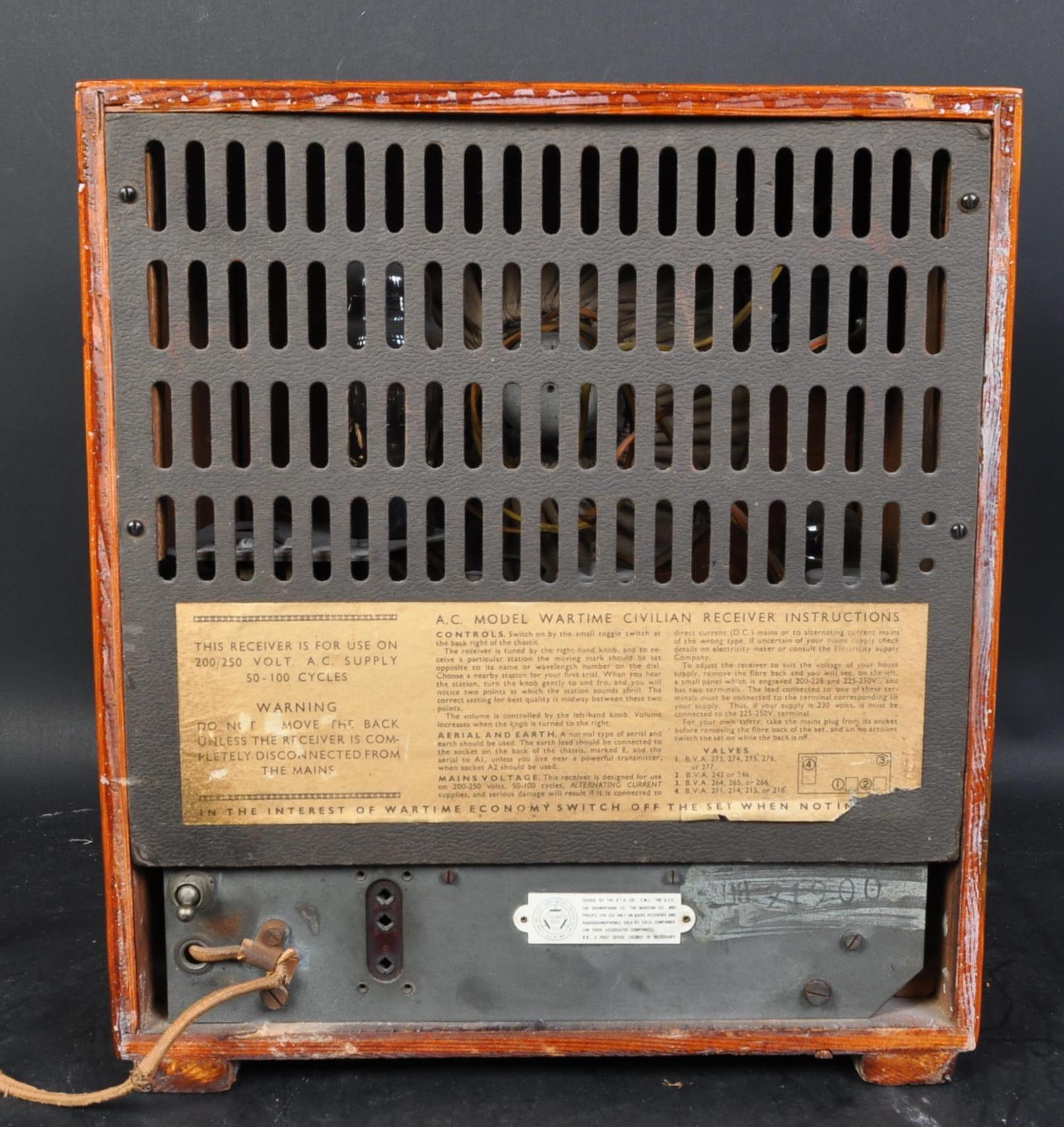 VINTAGE 1940S WWII WARTIME CIVILIAN RECEIVER - Image 3 of 5