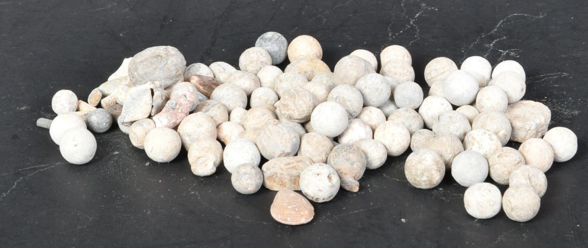 COLLECTION OF 1685 MUSKET BALLS (MONMOUTH REBELLION) - Image 2 of 3