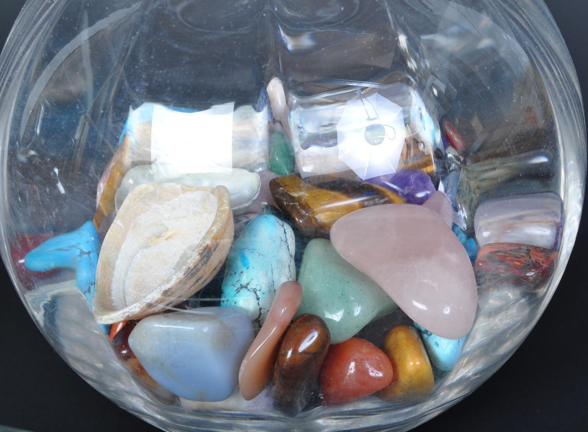 LARGE COLLECTION OF VARIOUS GEMSTONES - Image 3 of 5