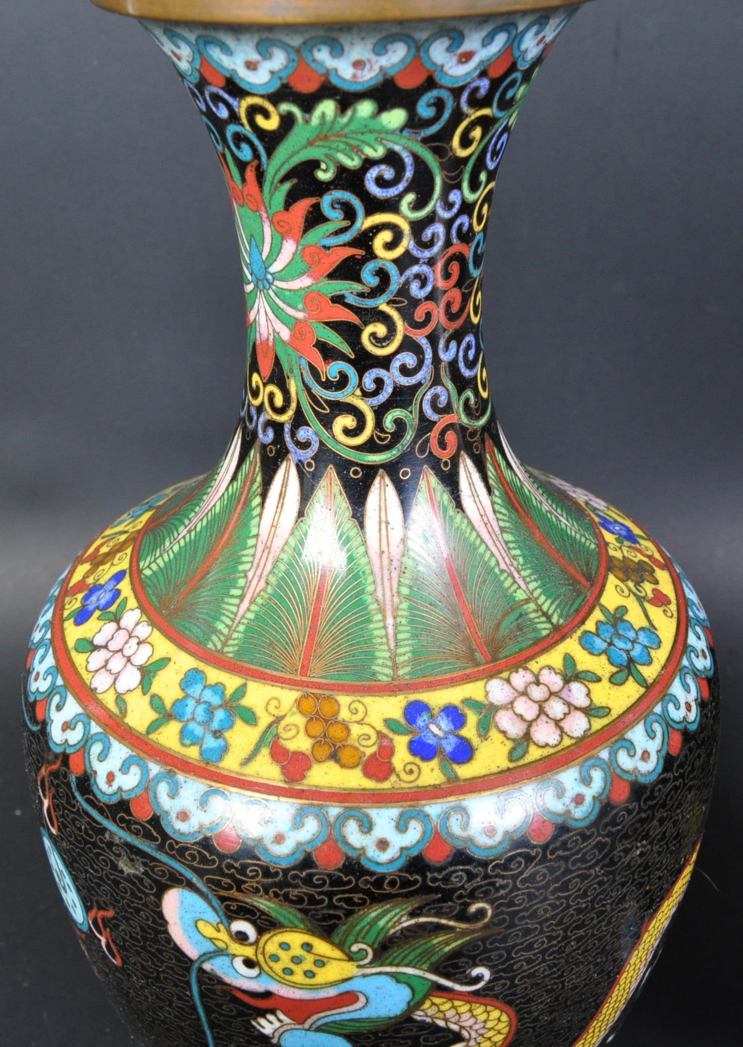 PAIR OF 1920S CHINESE CLOISONNE ENAMEL VASES - Image 2 of 5