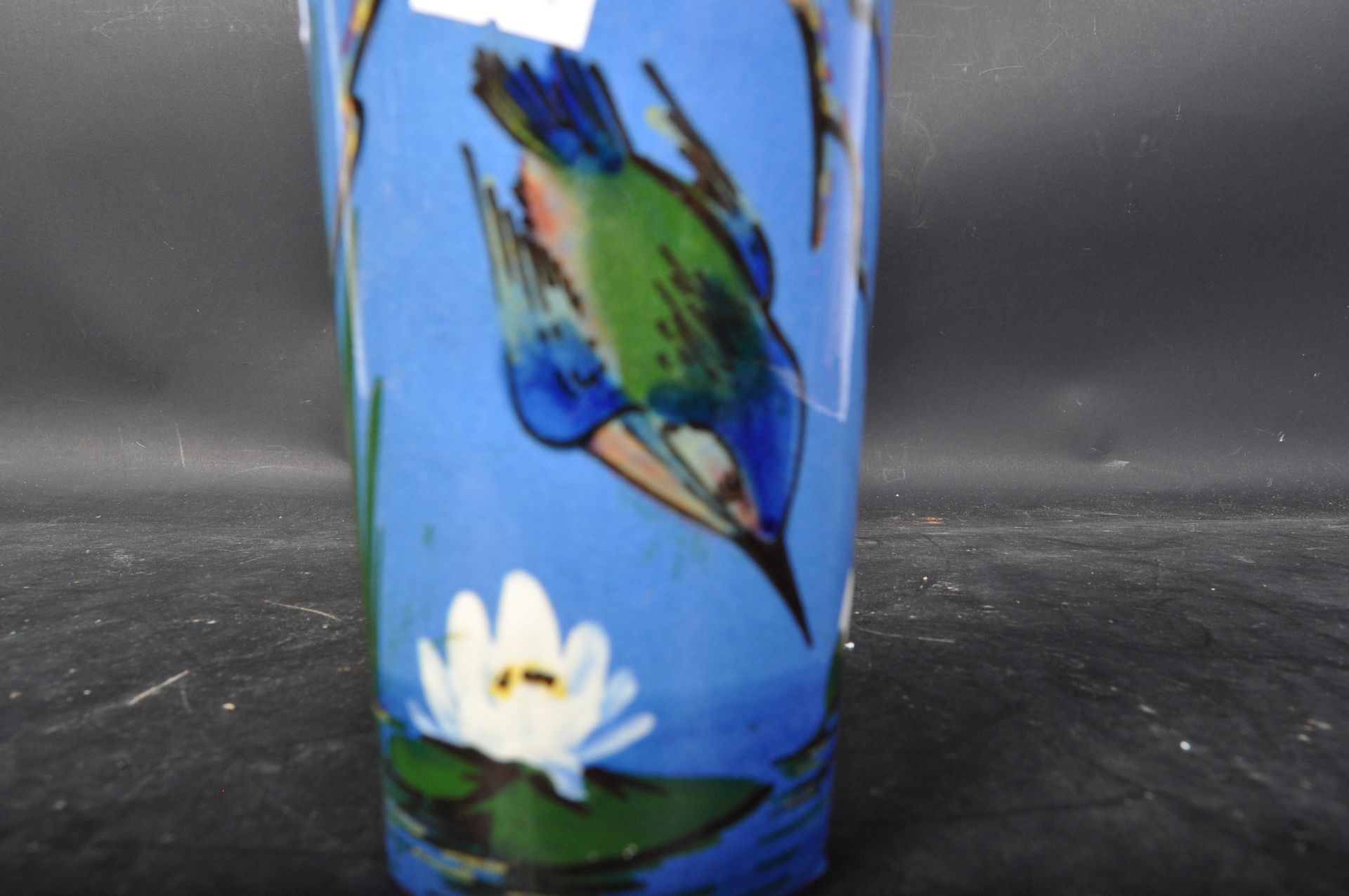 VINTAGE 20TH CENTURY BLUE GLAZE POTTERY VASE - Image 3 of 5