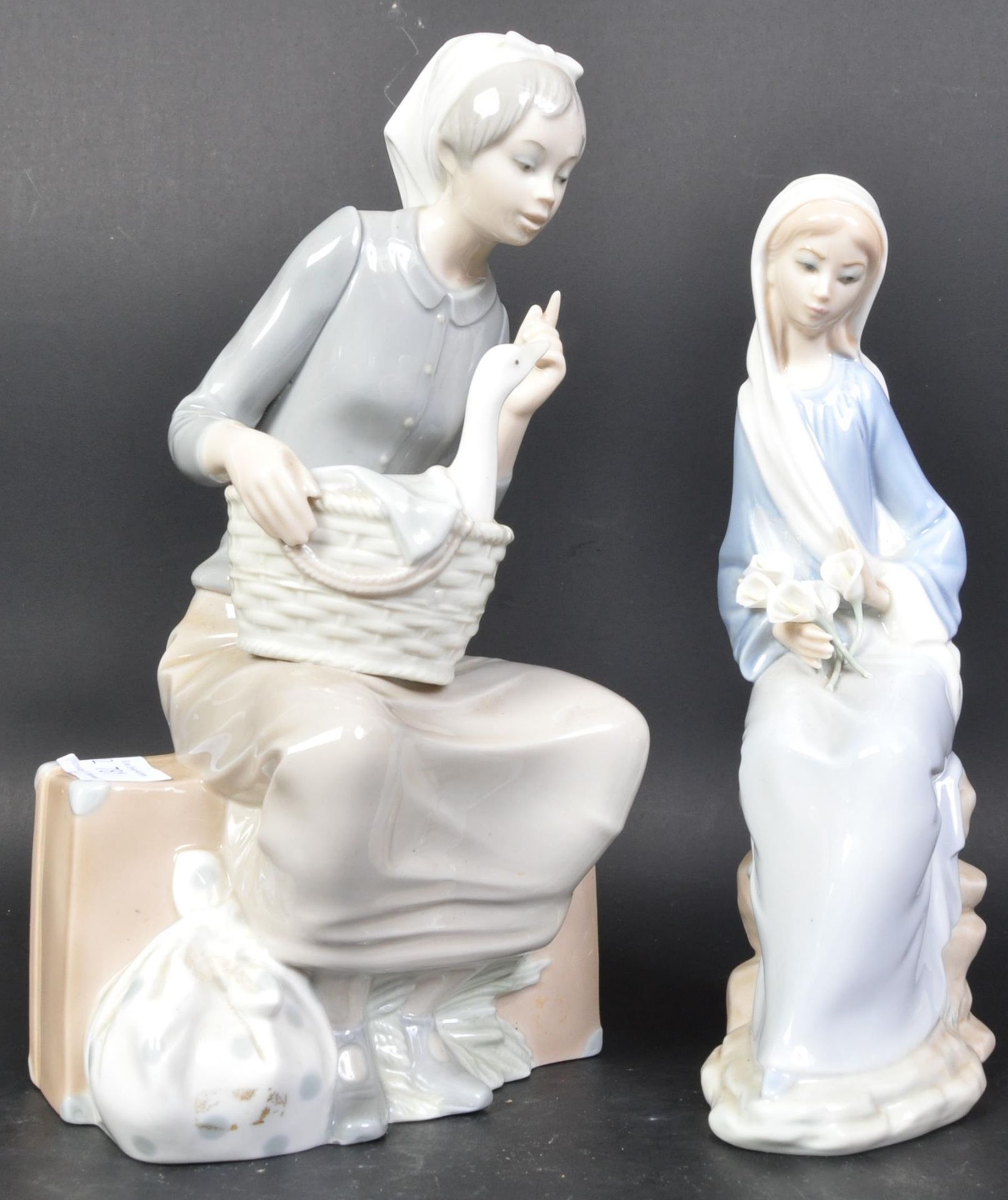 LLADRO & NAO SPANISH PORCELAIN FIGURES