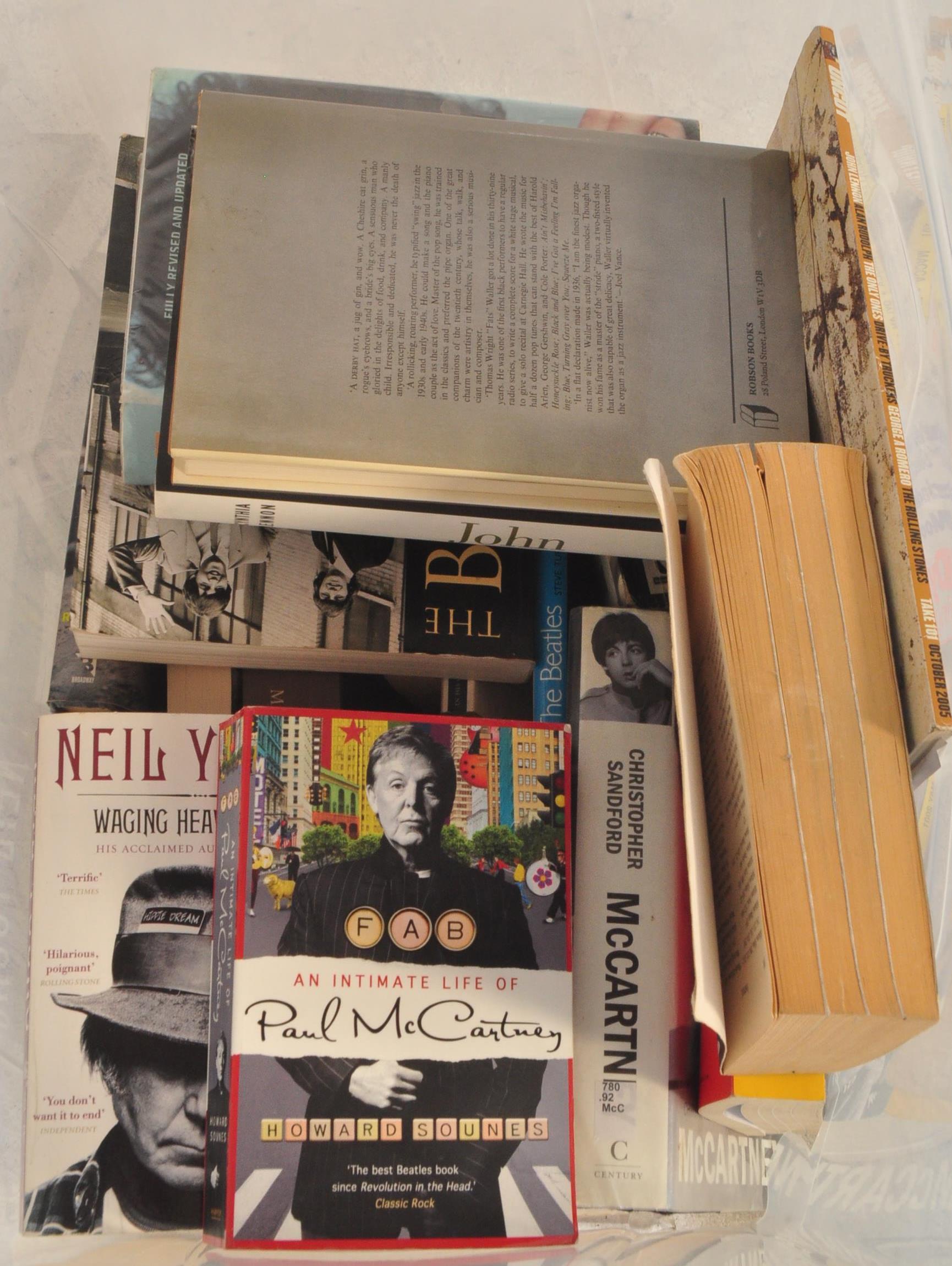 THE BEATLES - LARGE COLLECTION OF BEATLES RELATED BOOKS - Image 3 of 5