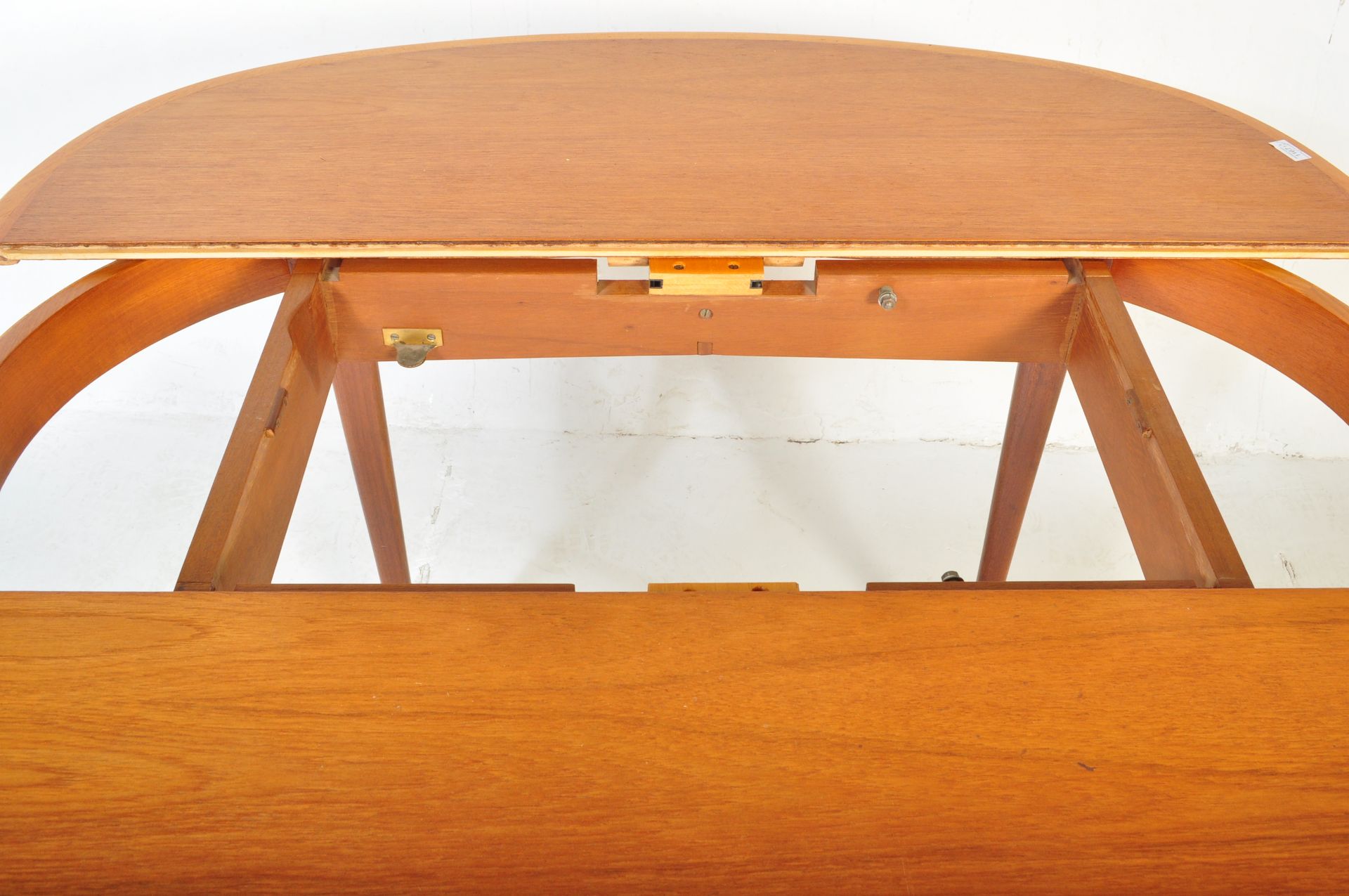 MID 20TH CENTURY TEAK DINING TABLE & FOUR CHAIRS - Image 4 of 5