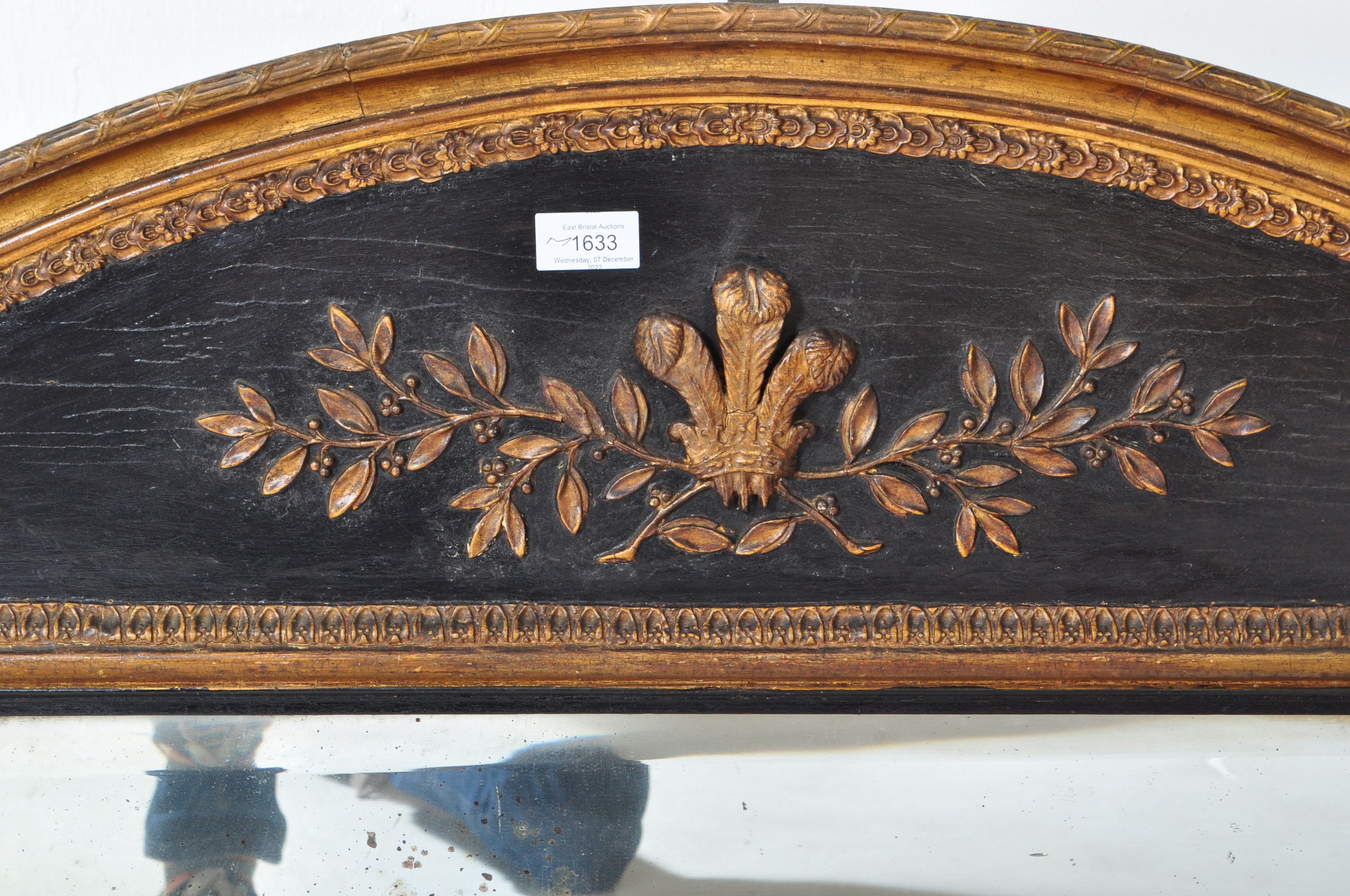 VICTORIAN EBONISED & GILT OVERMANTEL WALL MIRROR - Image 3 of 5