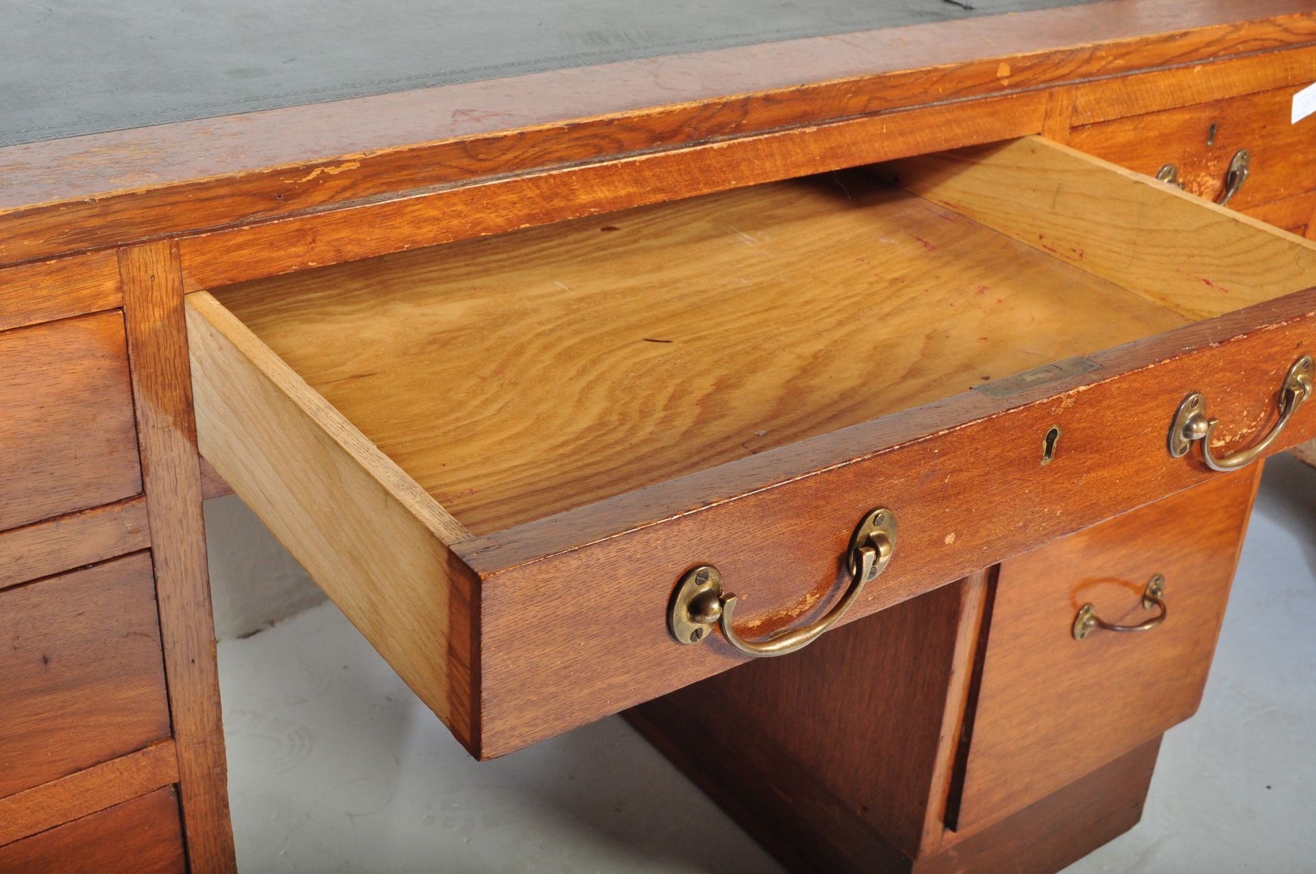 MID CENTURY AIR MINISTRY OAK TWIN PEDESTAL DESK - Image 3 of 5