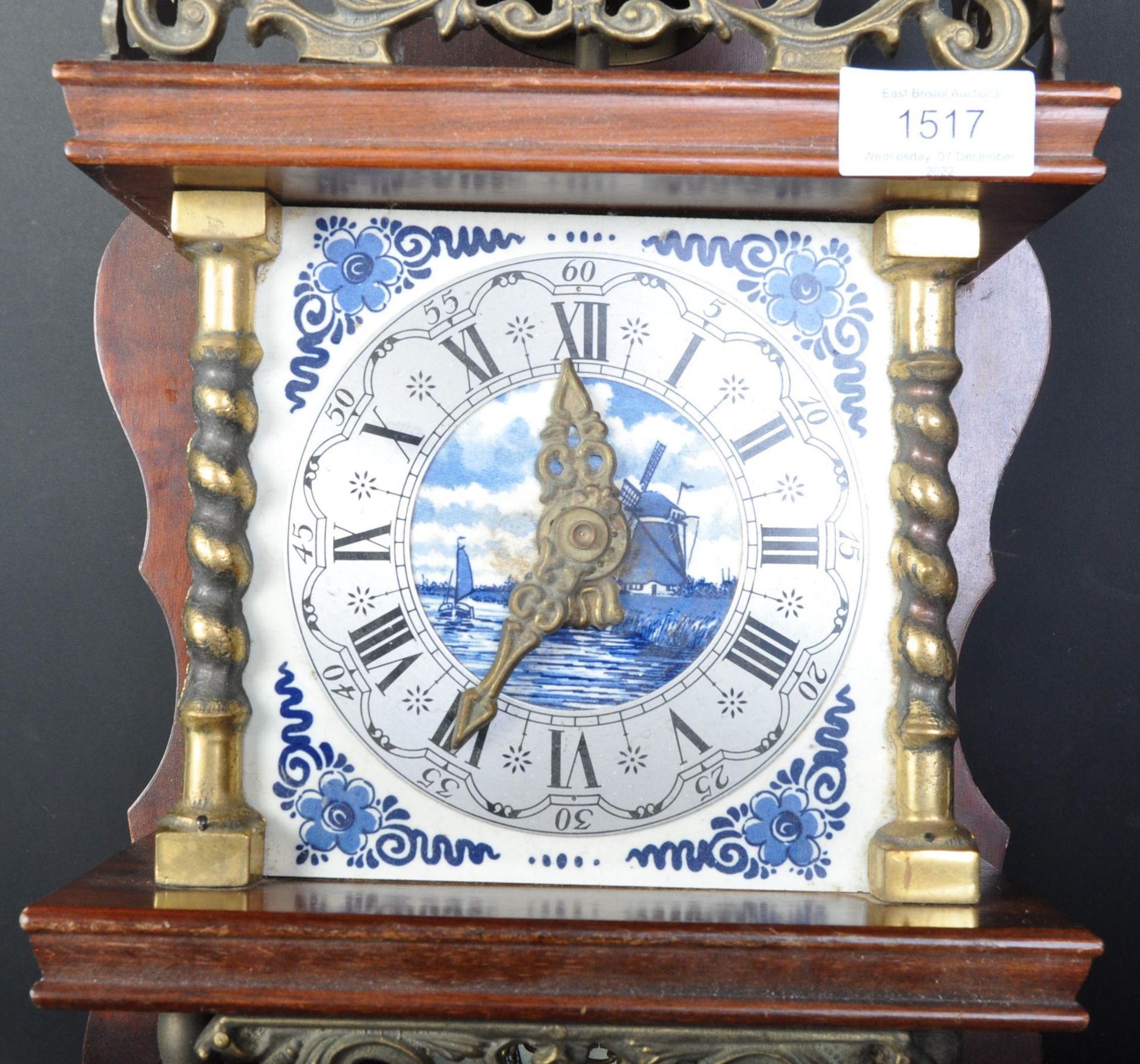 VINTAGE 20TH CENTURY DUTCH WOOD AND DELFT WALL CLOCK - Image 3 of 5