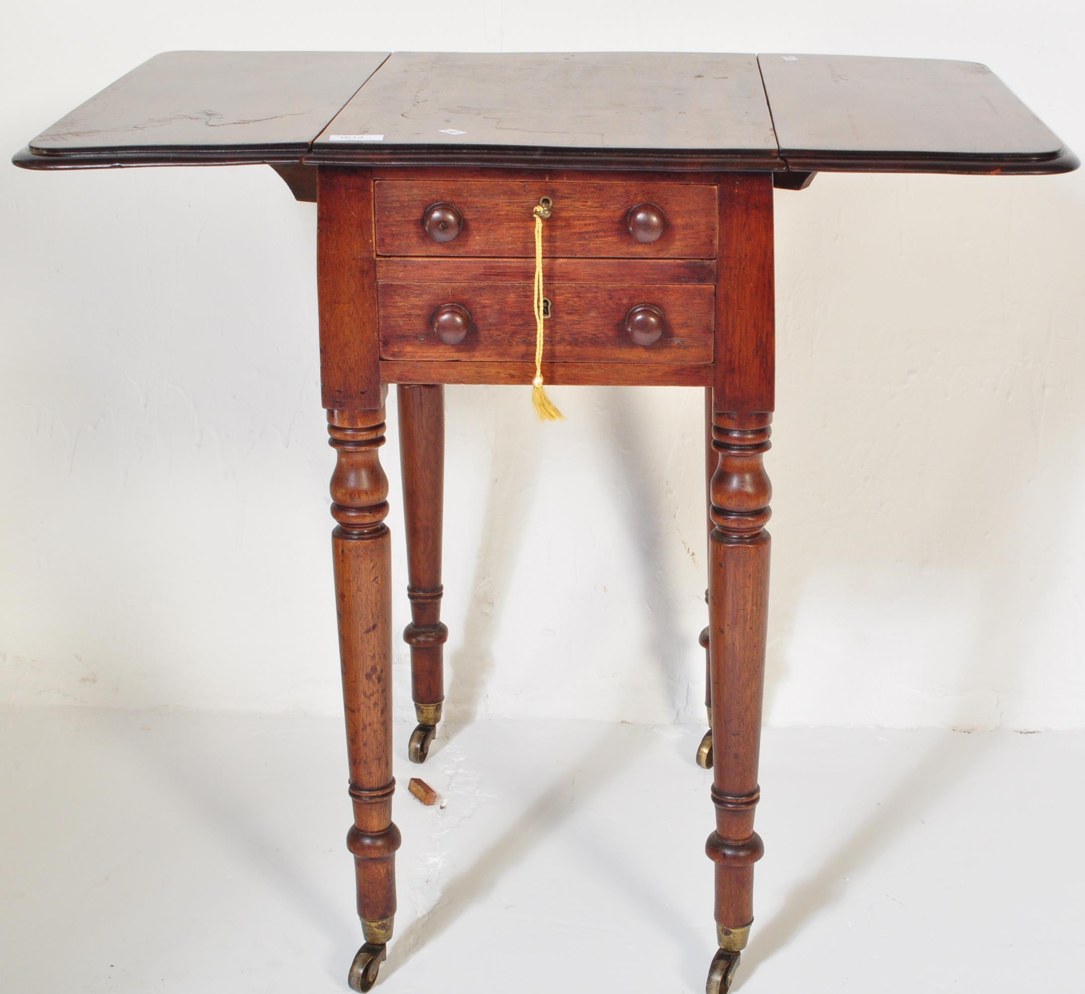 LATE 18TH CENTURY GEORGE III MAHOGANY LADIES WORK TABLE - Image 2 of 5