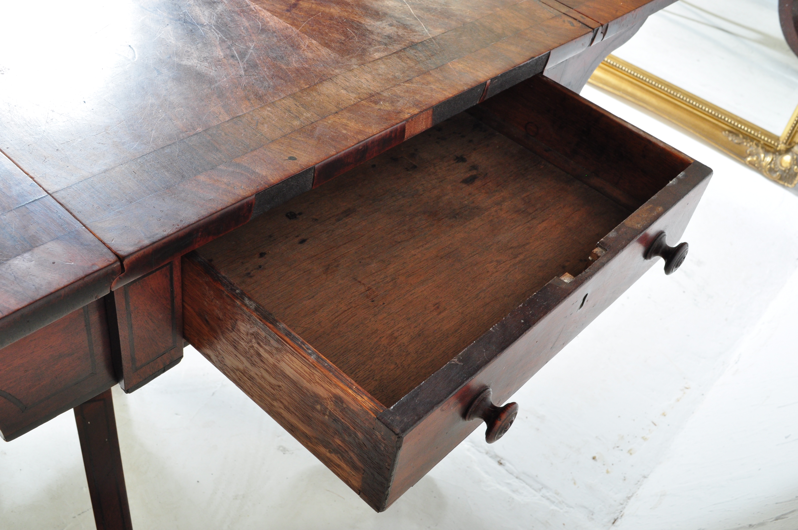 GEORGE III 18TH CENTURY MAHOGANY SOFA TABLE DESK - Image 4 of 5