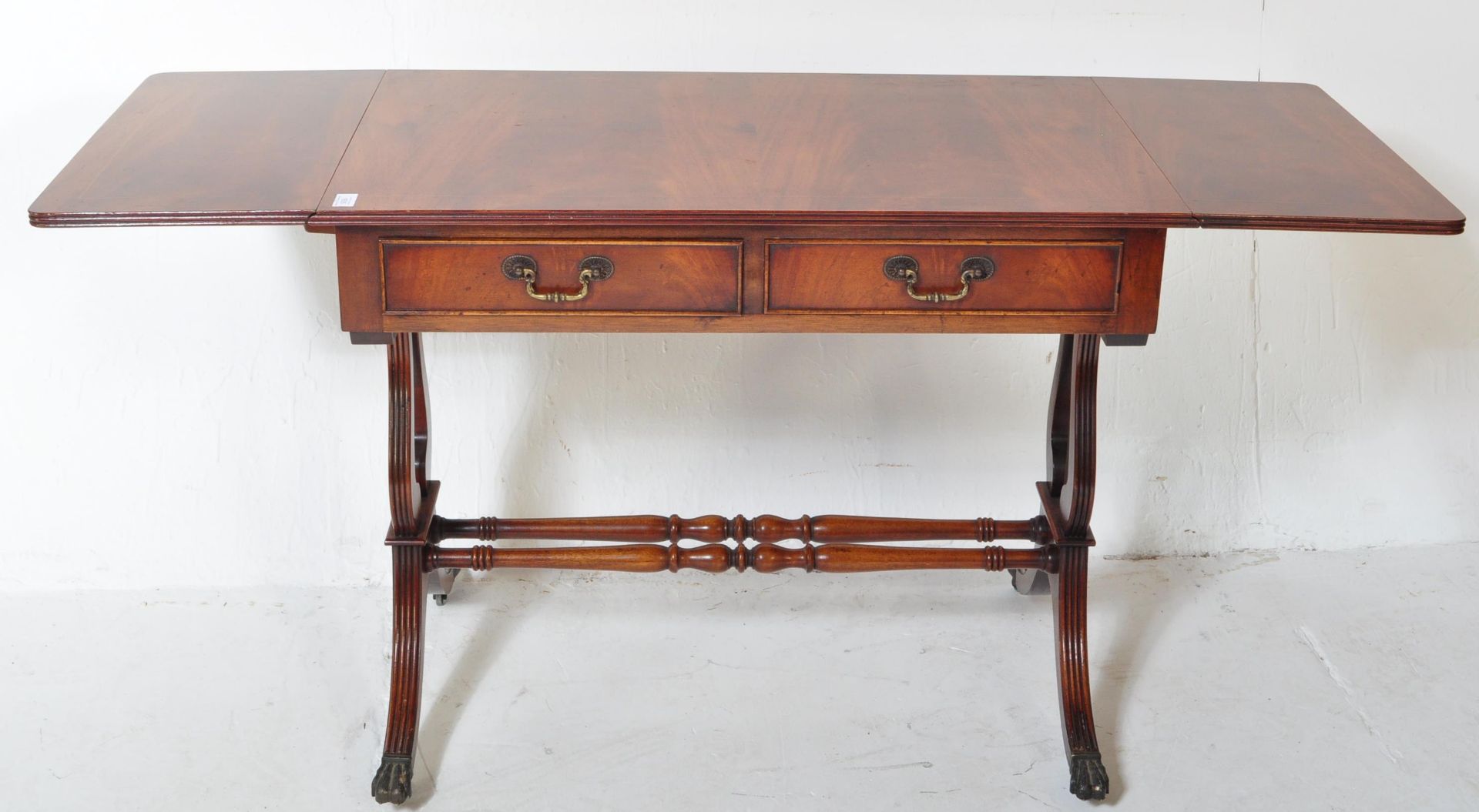 20TH CENTURY GEORGE III STYLE LYRA END SOFA TABLE - Bild 4 aus 7