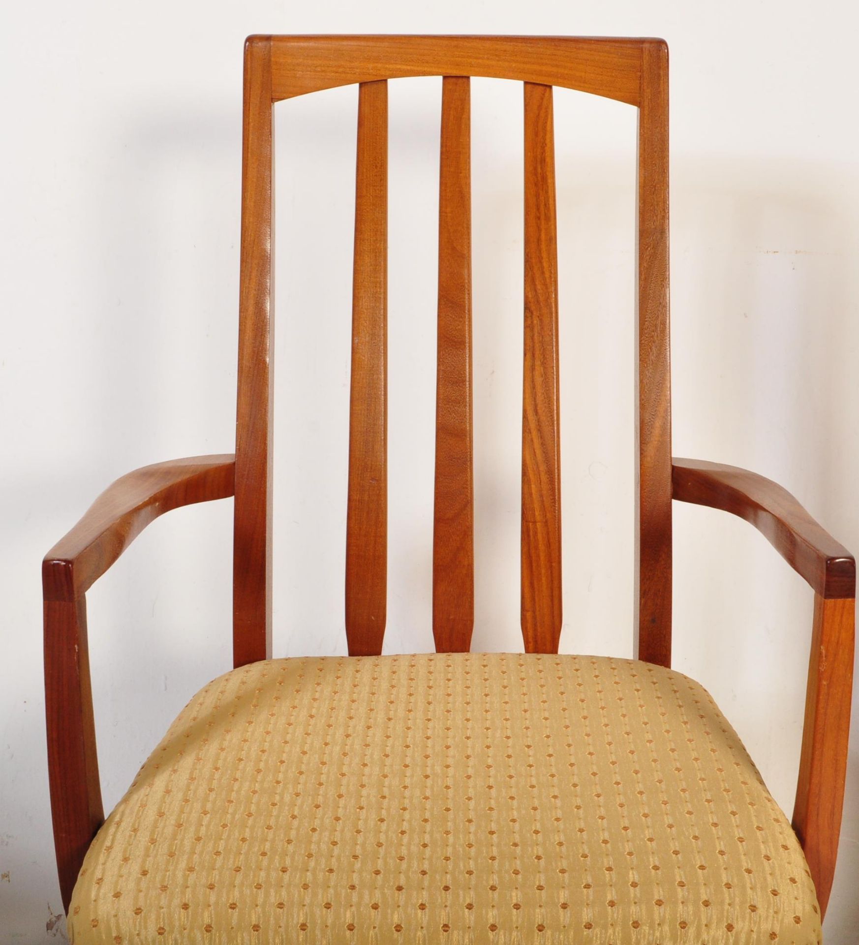 WILLIAM LAWRENCE - MID 20TH C TEAK DINING TABLE & CHAIRS - Image 6 of 6