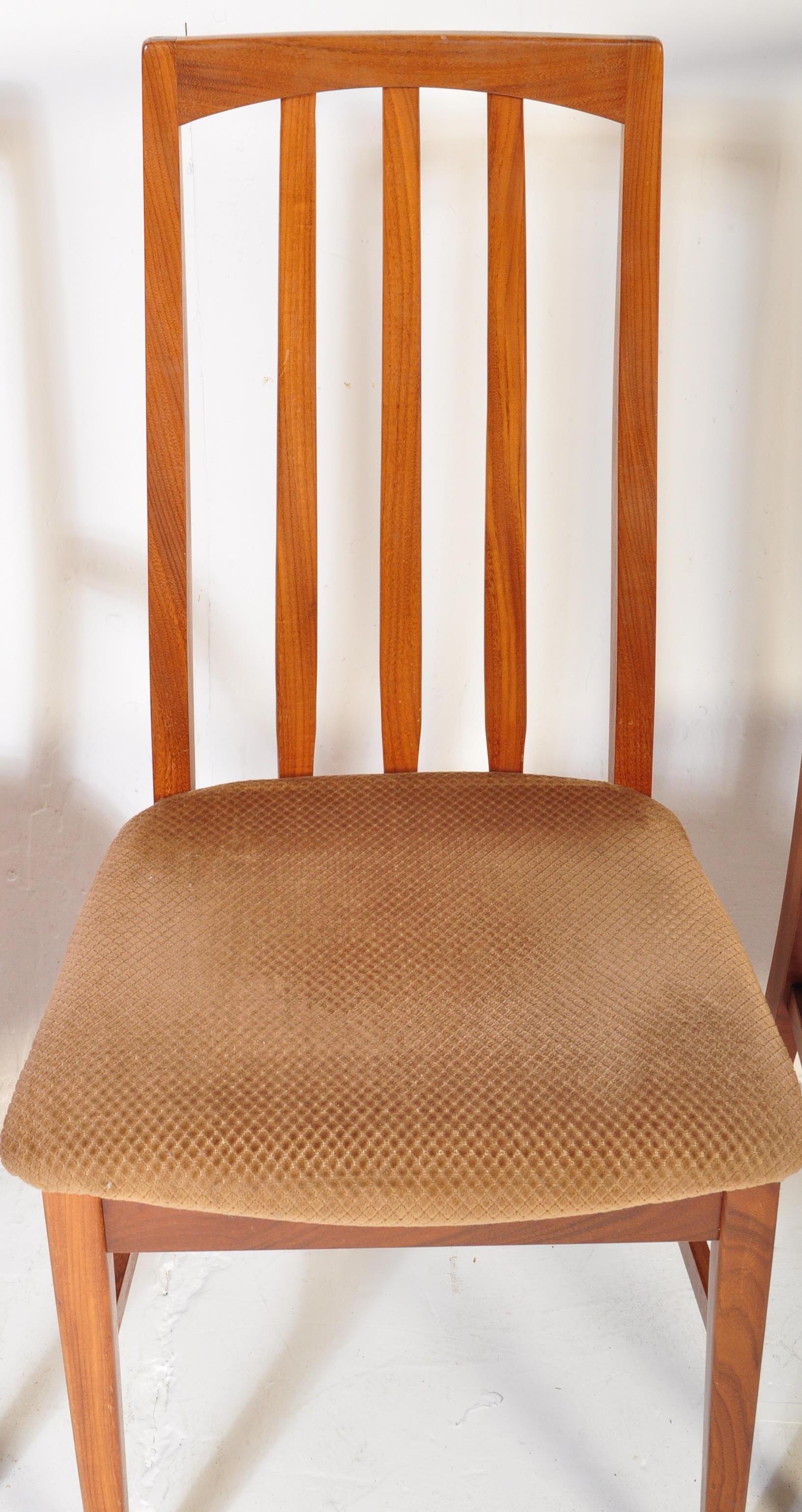 MID CENTURY TEAK WOOD DINING TABLE & G-PLAN CHAIRS - Image 5 of 5