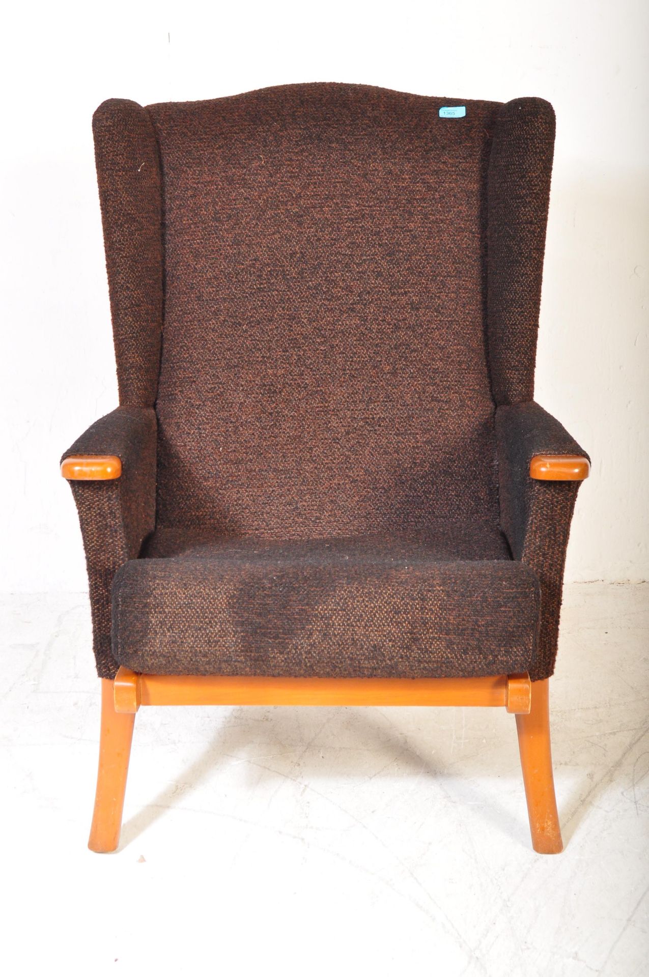 MID CENTURY UPHOLSTERED PARKER KNOLL ARMCHAIR - Image 3 of 5