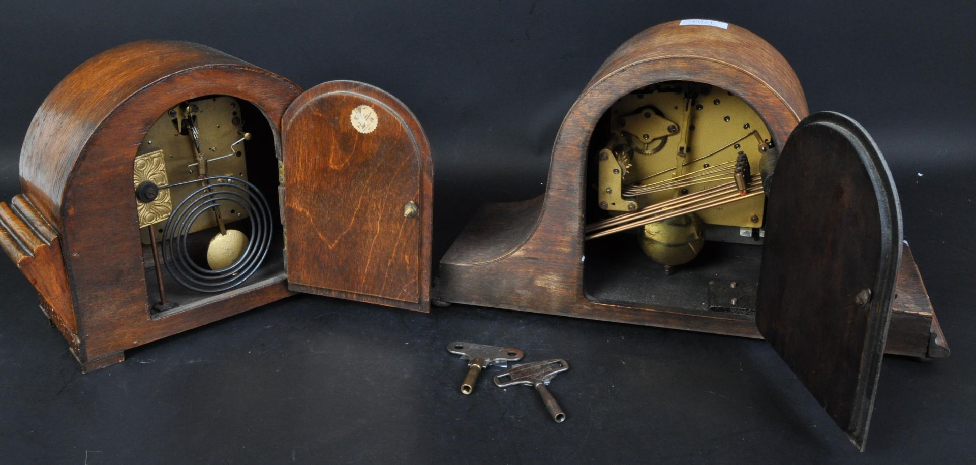 1940'S DOME TOP OAK CASED MANTEL CLOCK & ANOTHER - Image 4 of 4