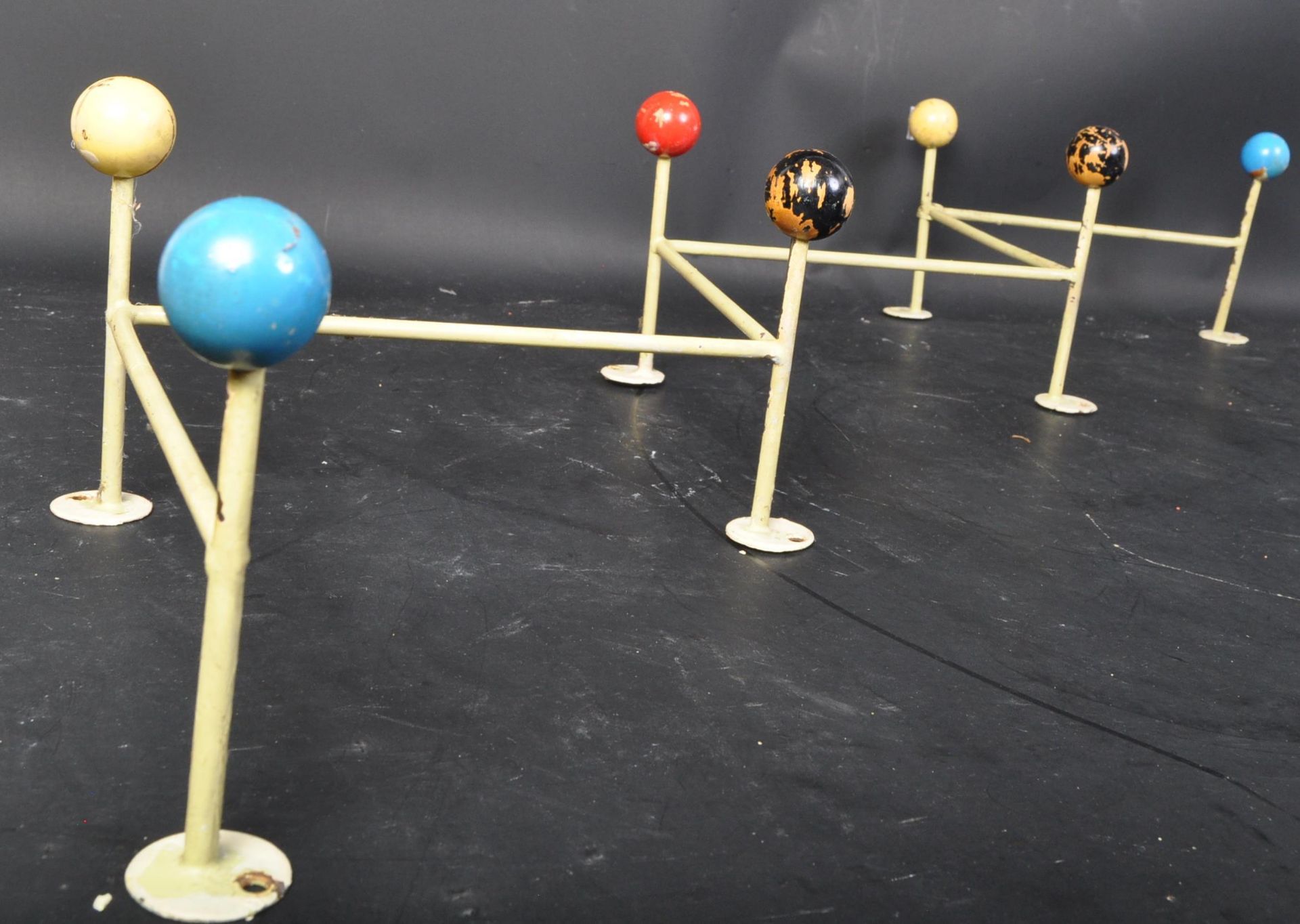 TWO MID CENTURY RETRO ATOMIC COAT RACKS - Image 6 of 6