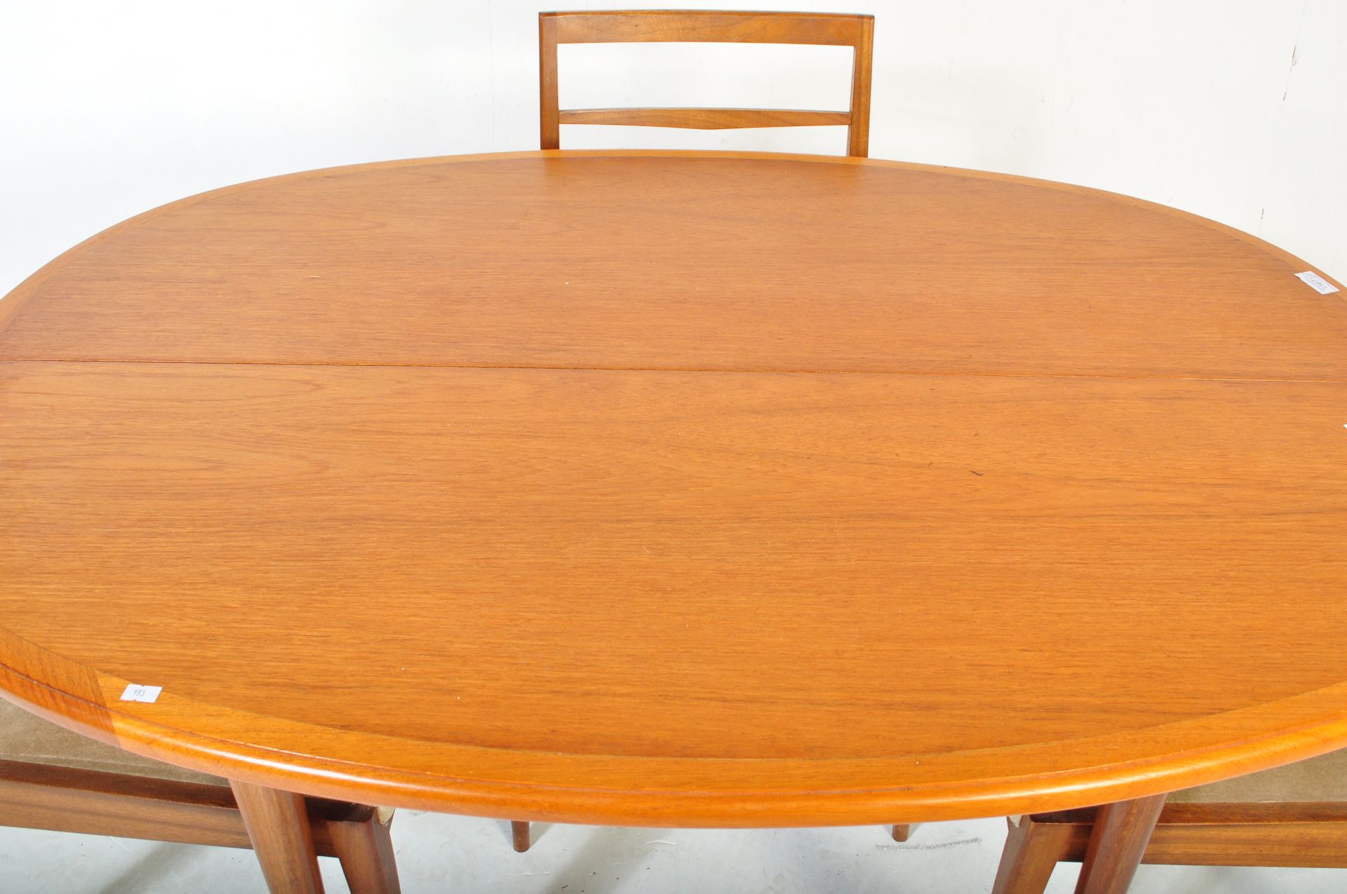 MID 20TH CENTURY TEAK DINING TABLE & FOUR CHAIRS - Image 3 of 5