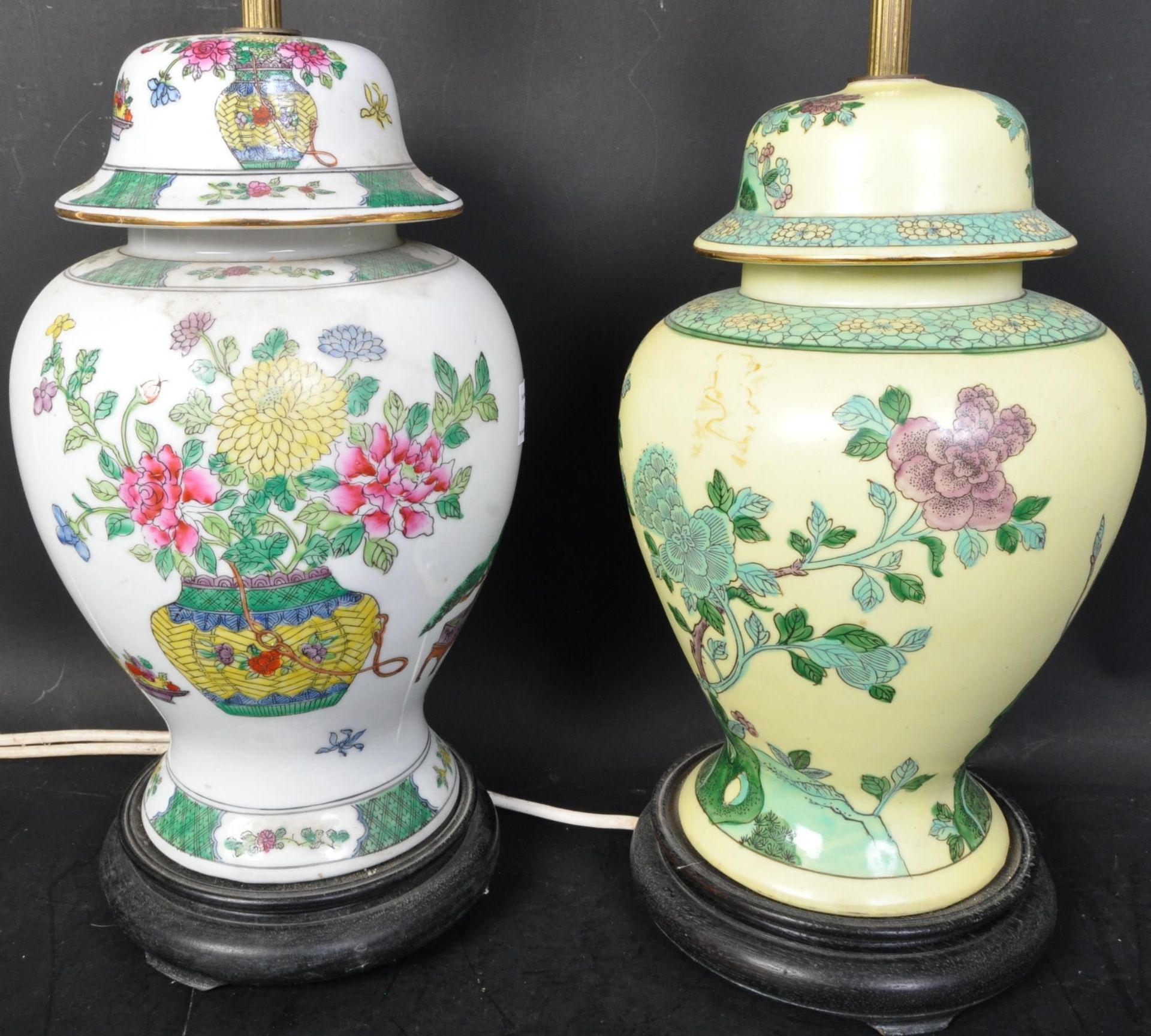 PAIR OF CHINESE FAMILLE ROSE PORCELAIN VASE LAMPS - Image 2 of 5