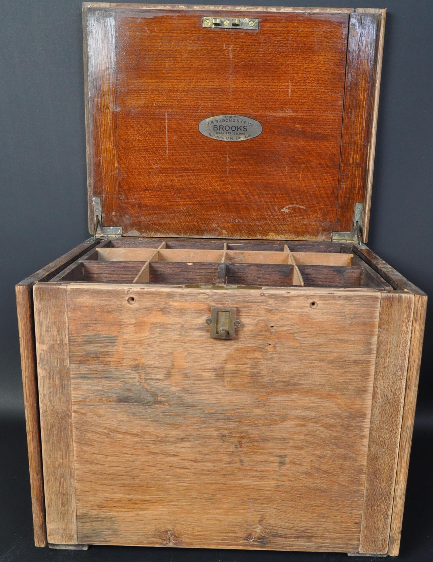 EARLY 20TH CENTURY CANTILEVER SEWING BOX CABINET - Image 2 of 6