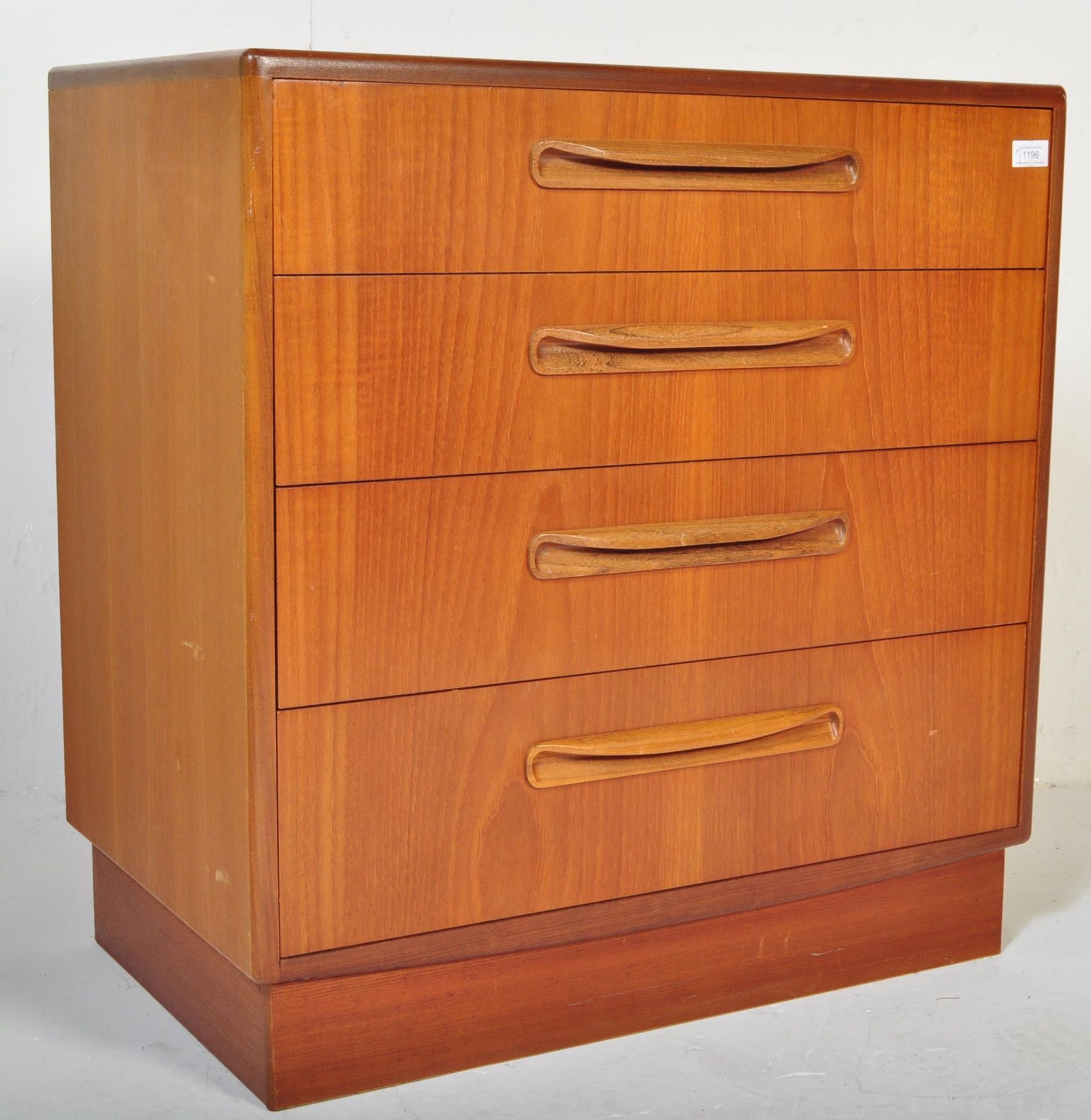 MID CENTURY G-PLAN FRESCO TEAK CHEST OF DRAWERS