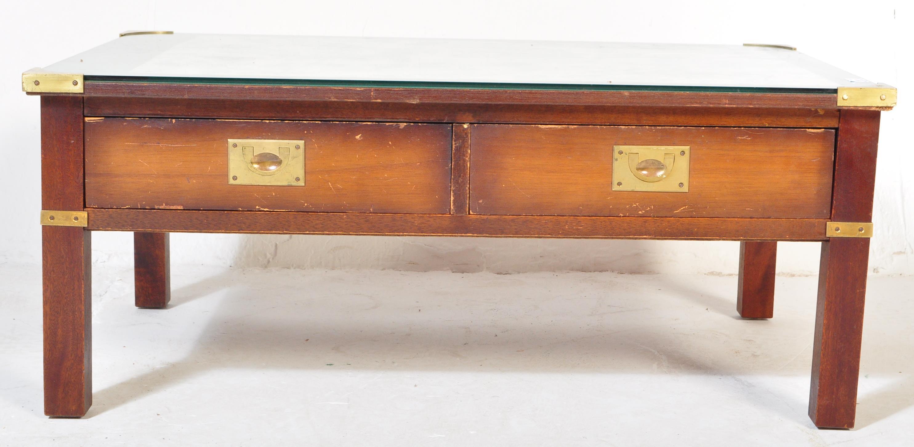 MID 20TH CENTURY MAHOGANY CAMPAIGN STYLE OCCASIONAL TABLE - Image 3 of 5