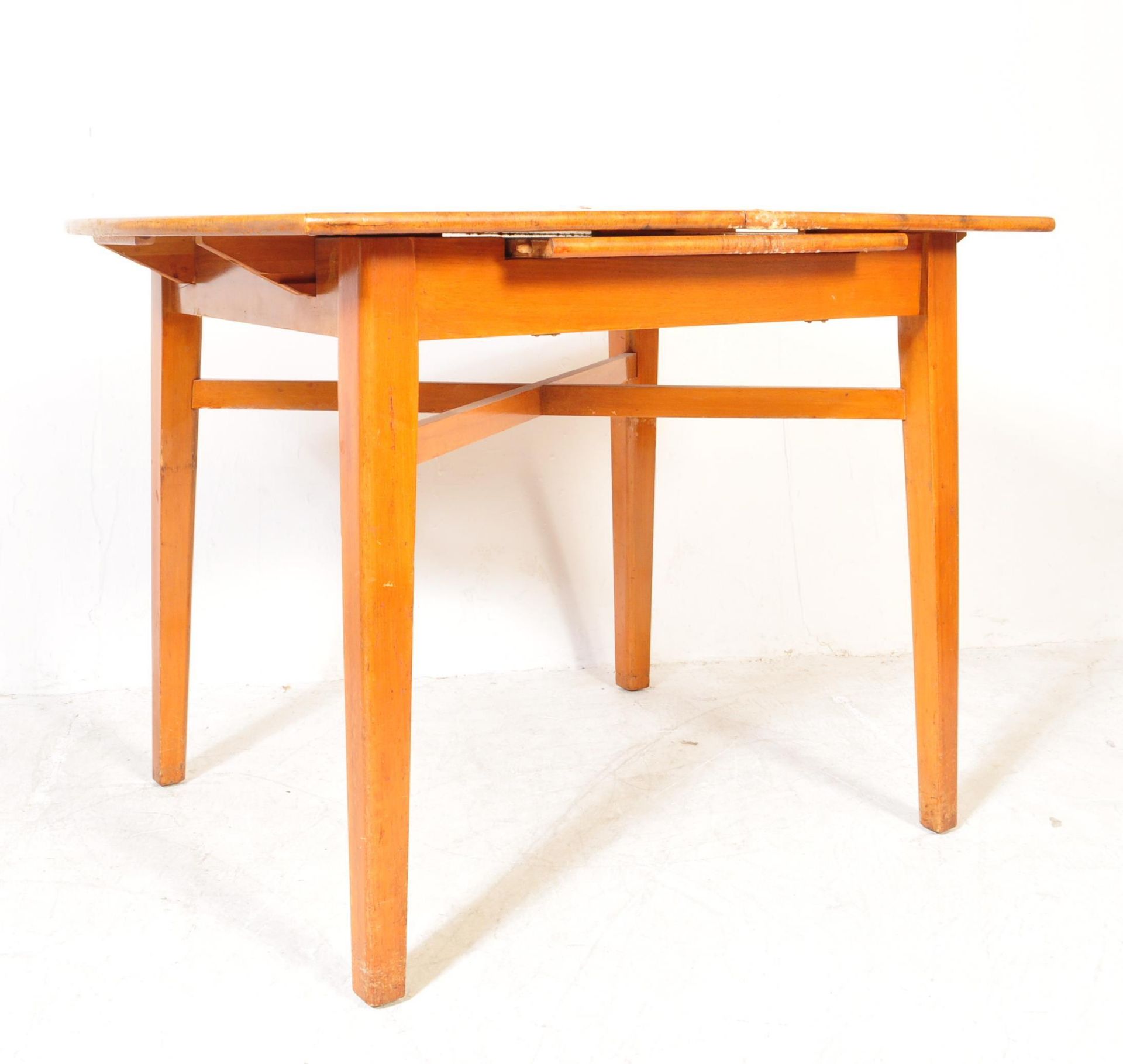 RETRO MID CENTURY TEAK WOOD EXTENDING DINING TABLE