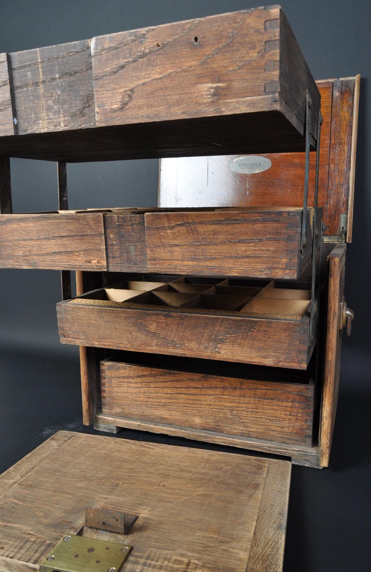 EARLY 20TH CENTURY CANTILEVER SEWING BOX CABINET - Image 5 of 6