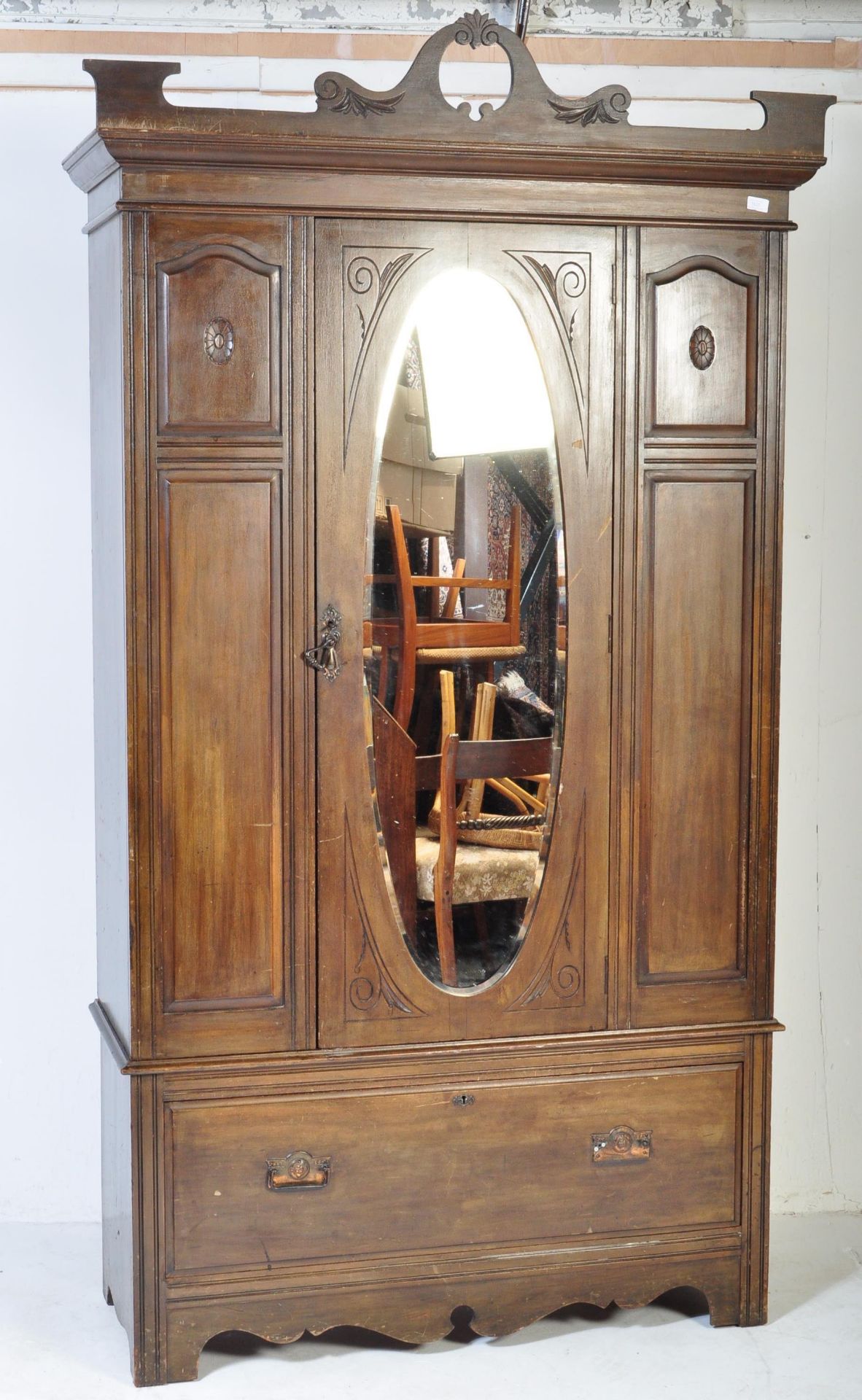 EDWARDIAN MAHOGANY ARTS & CRAFTS WARDROBE ARMOIRE.